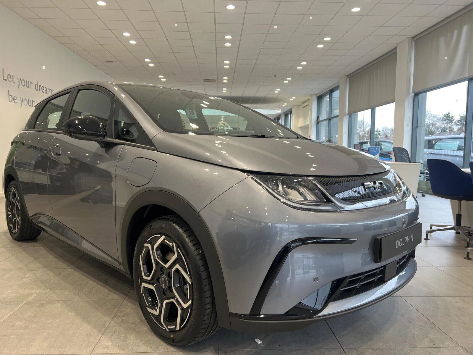 Vehicle image 42