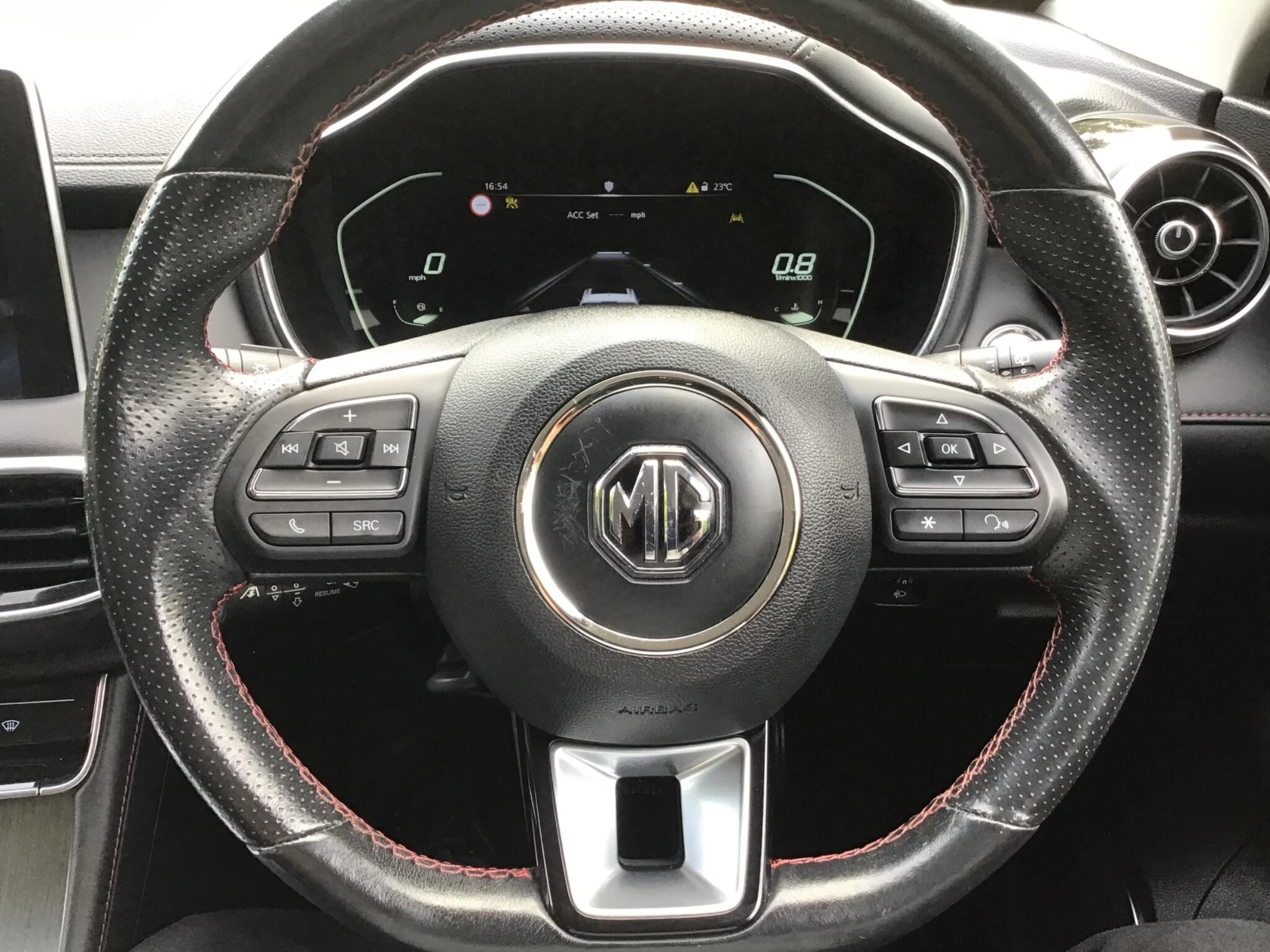 Vehicle image 35