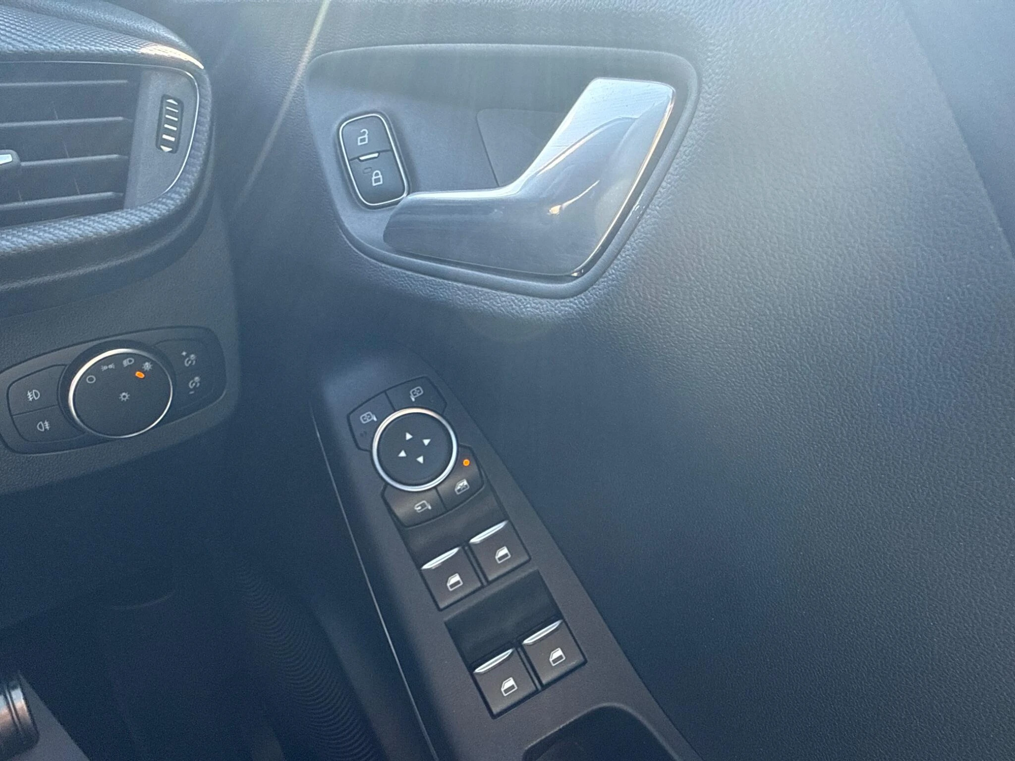 Vehicle image 46