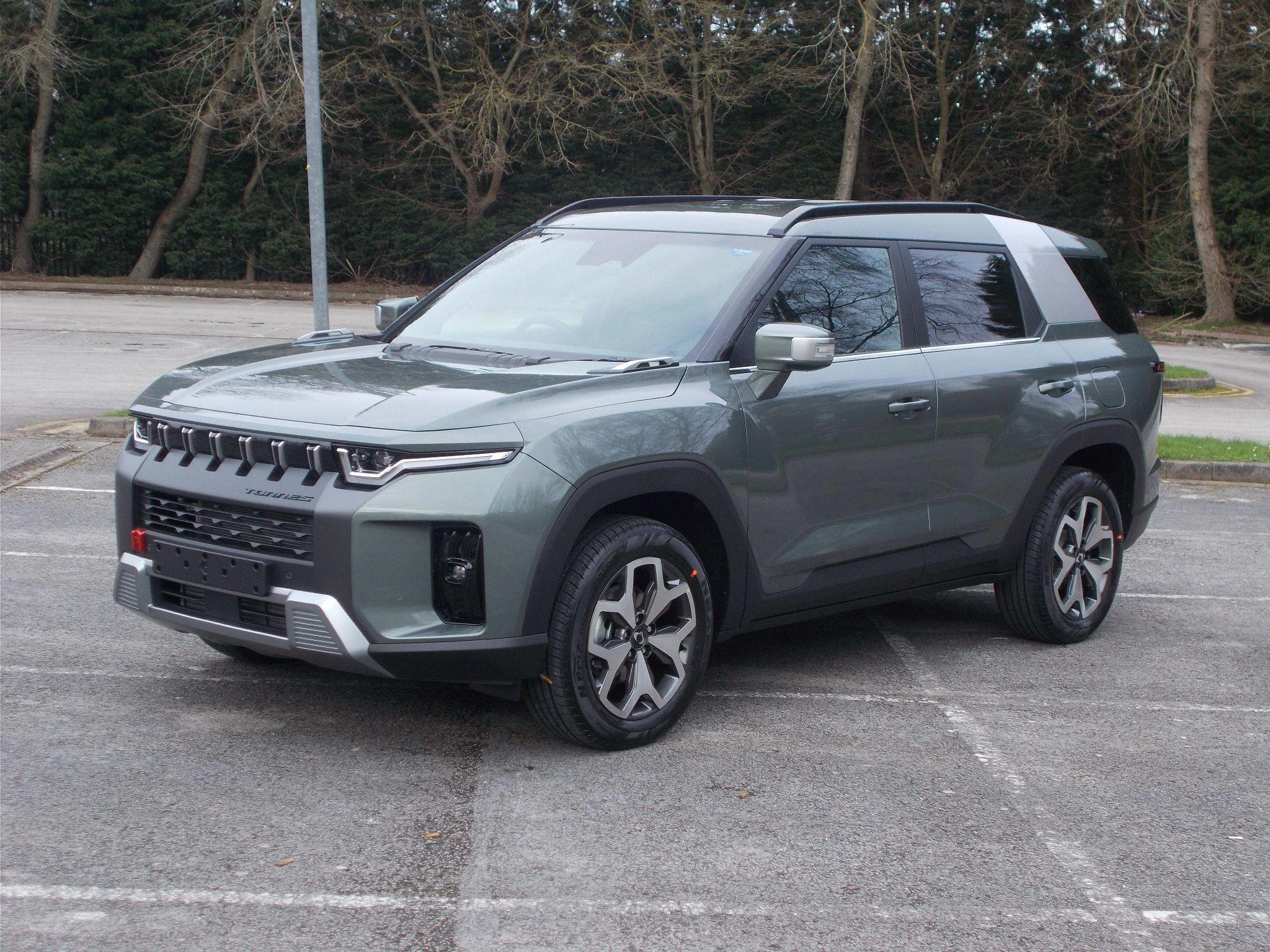Vehicle image 7