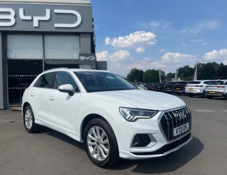 Audi Q3 Listing Image
