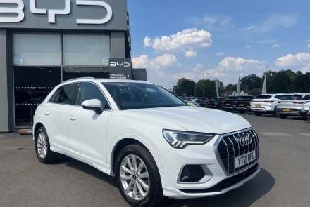 Audi Q3 Listing Image