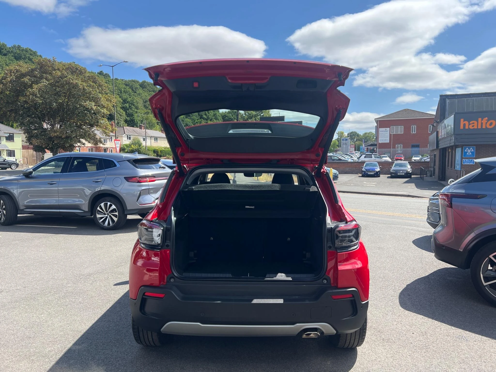Vehicle image 45