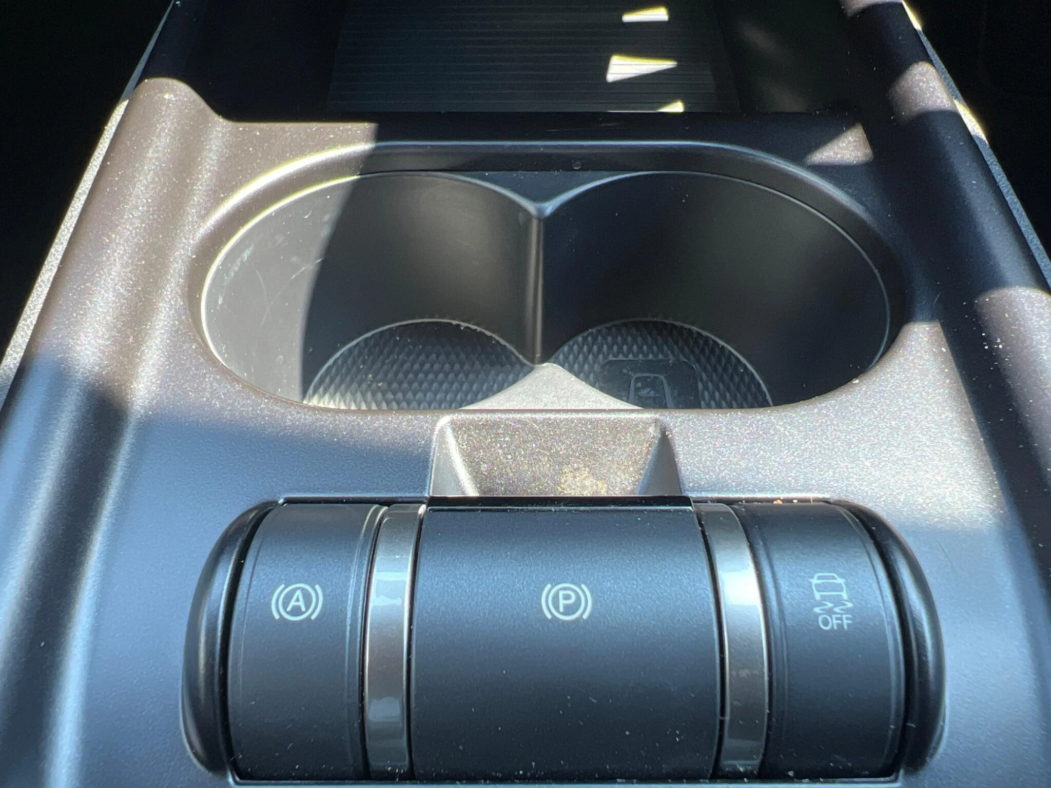 Vehicle thumbnail 5