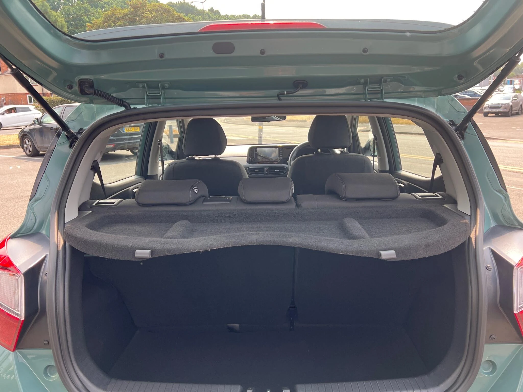 Vehicle image 38