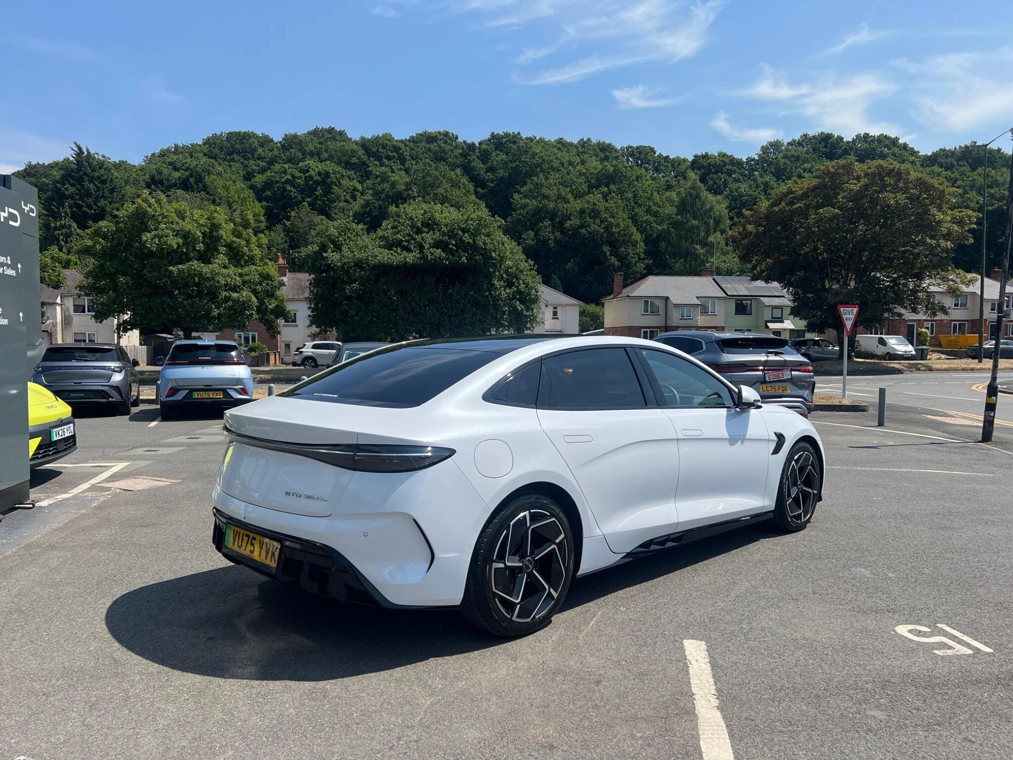 Vehicle image 48