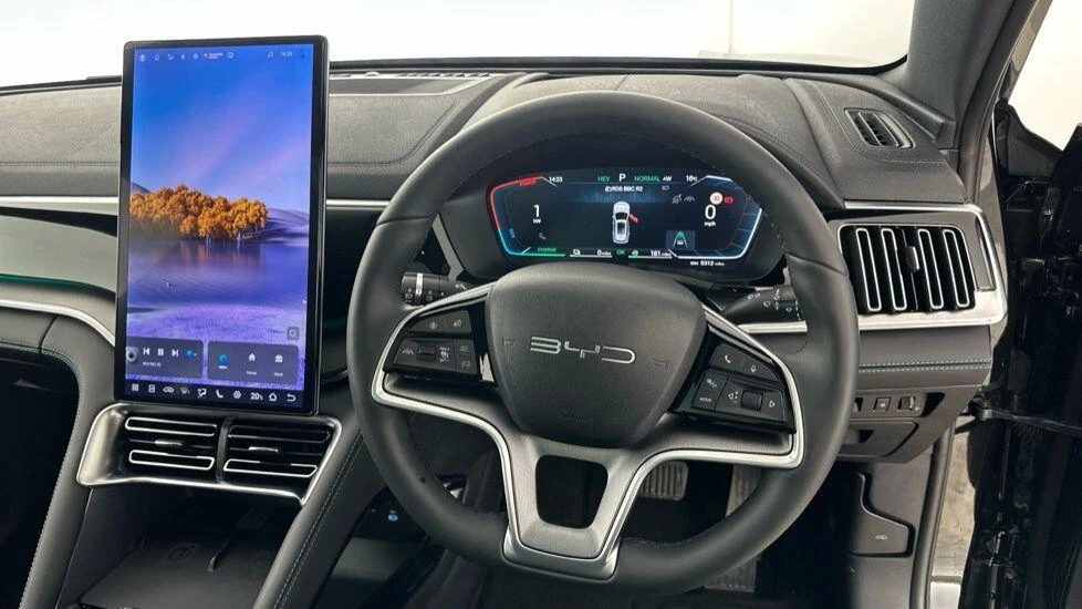 Vehicle thumbnail 6