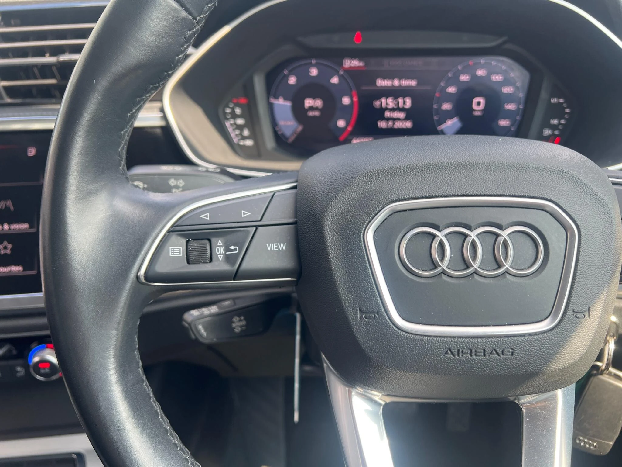 Vehicle image 47