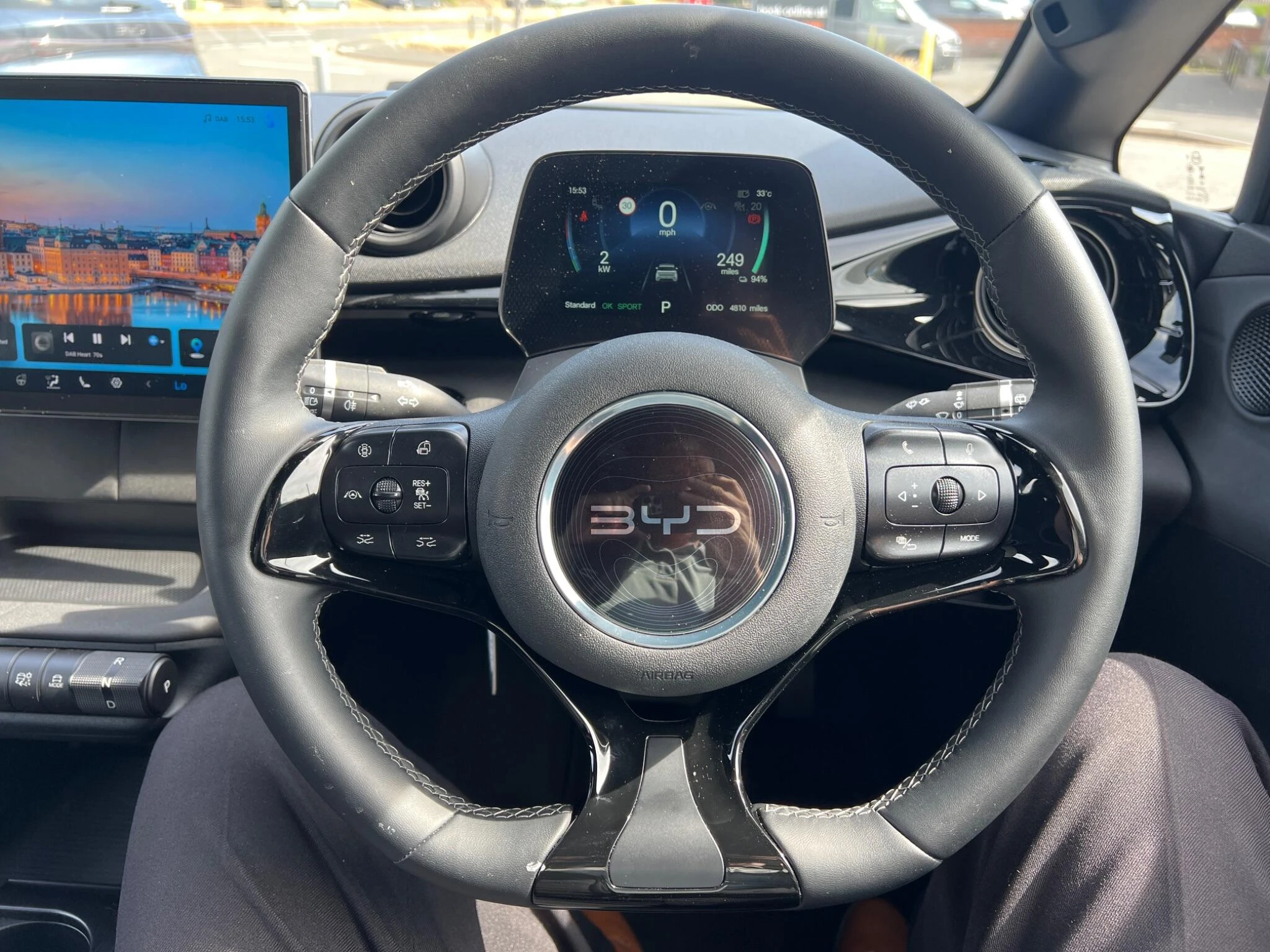 Vehicle image 51