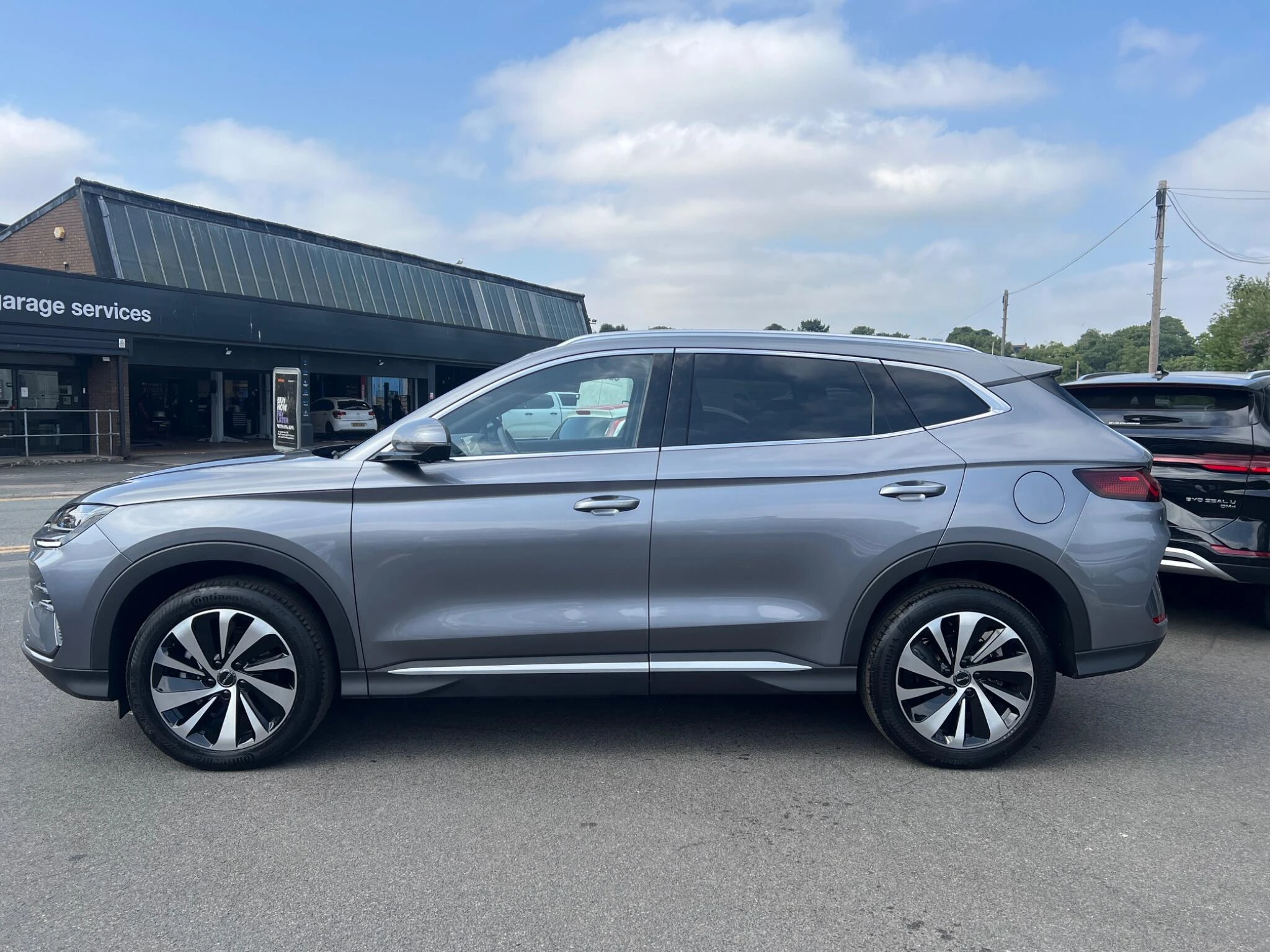 Vehicle image 45