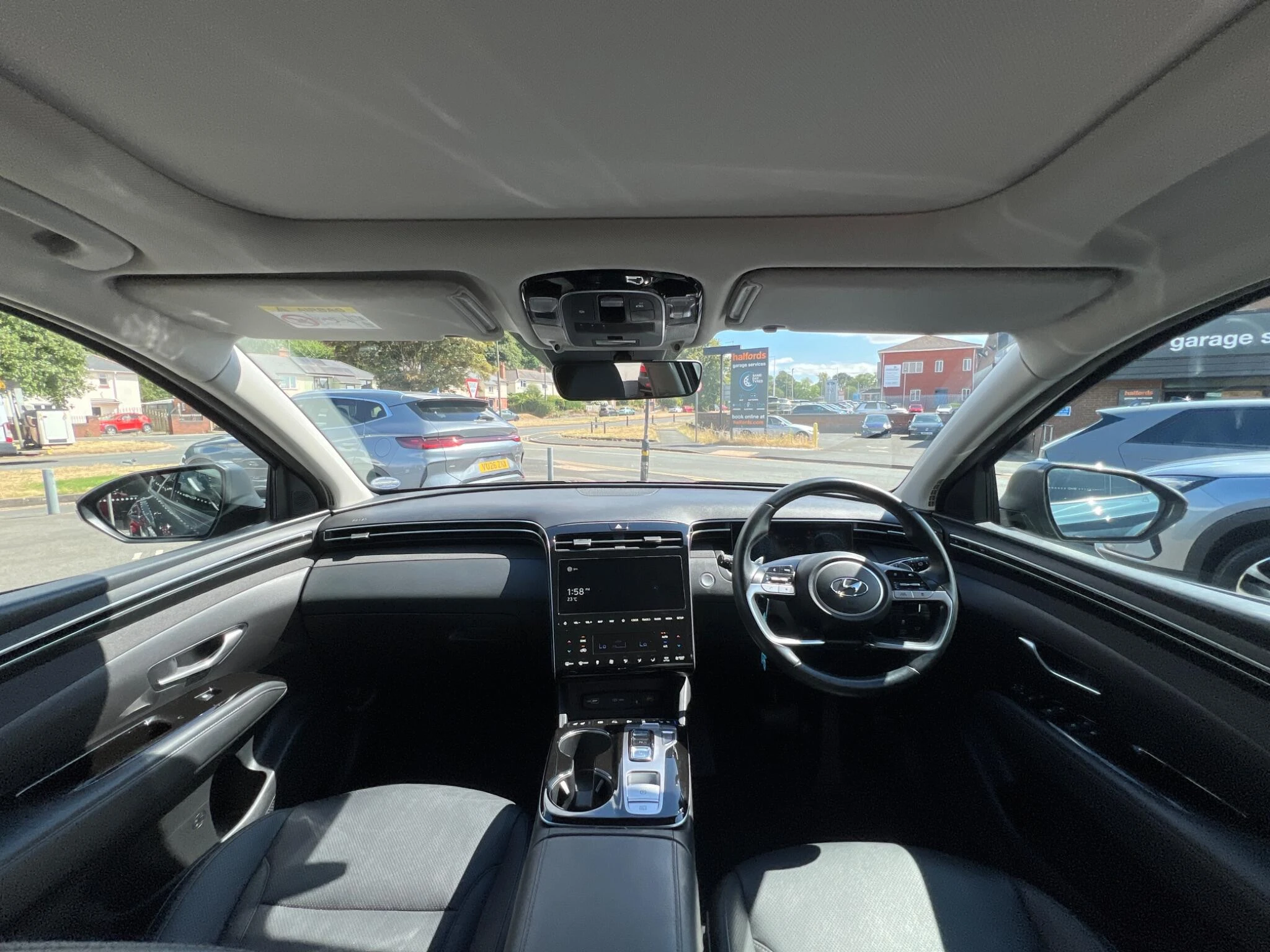 Vehicle image 20