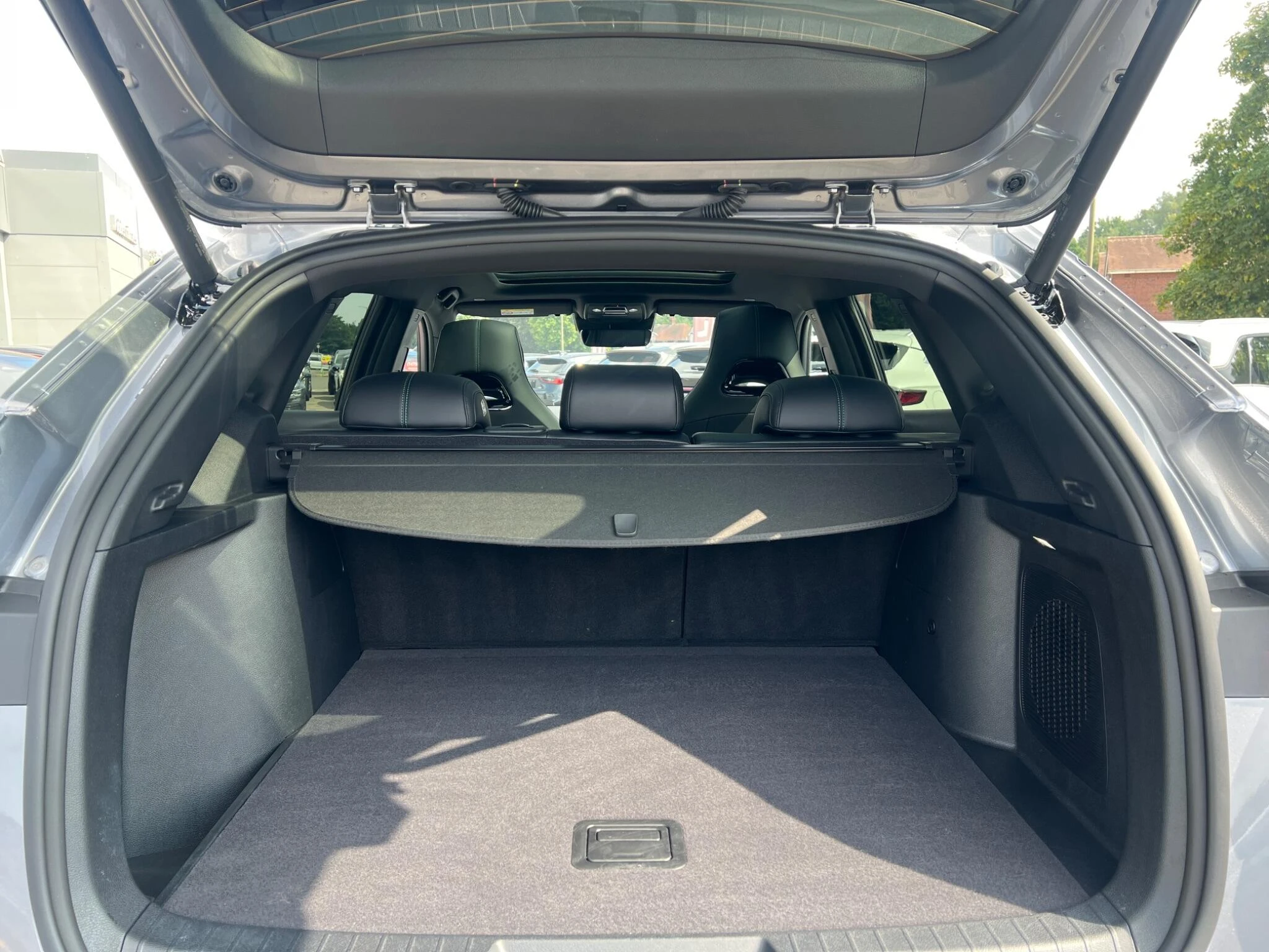 Vehicle image 41