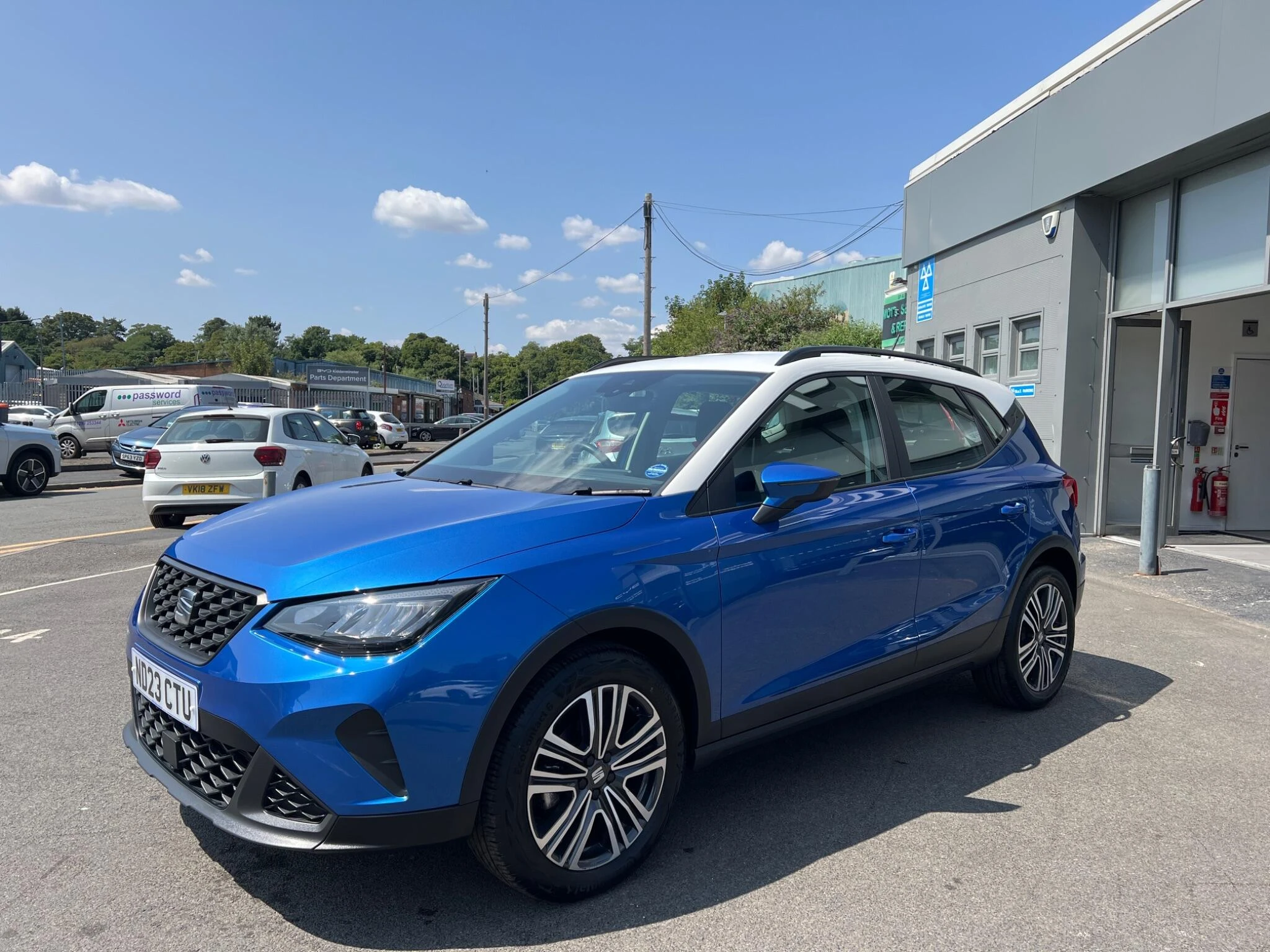 Vehicle image 2