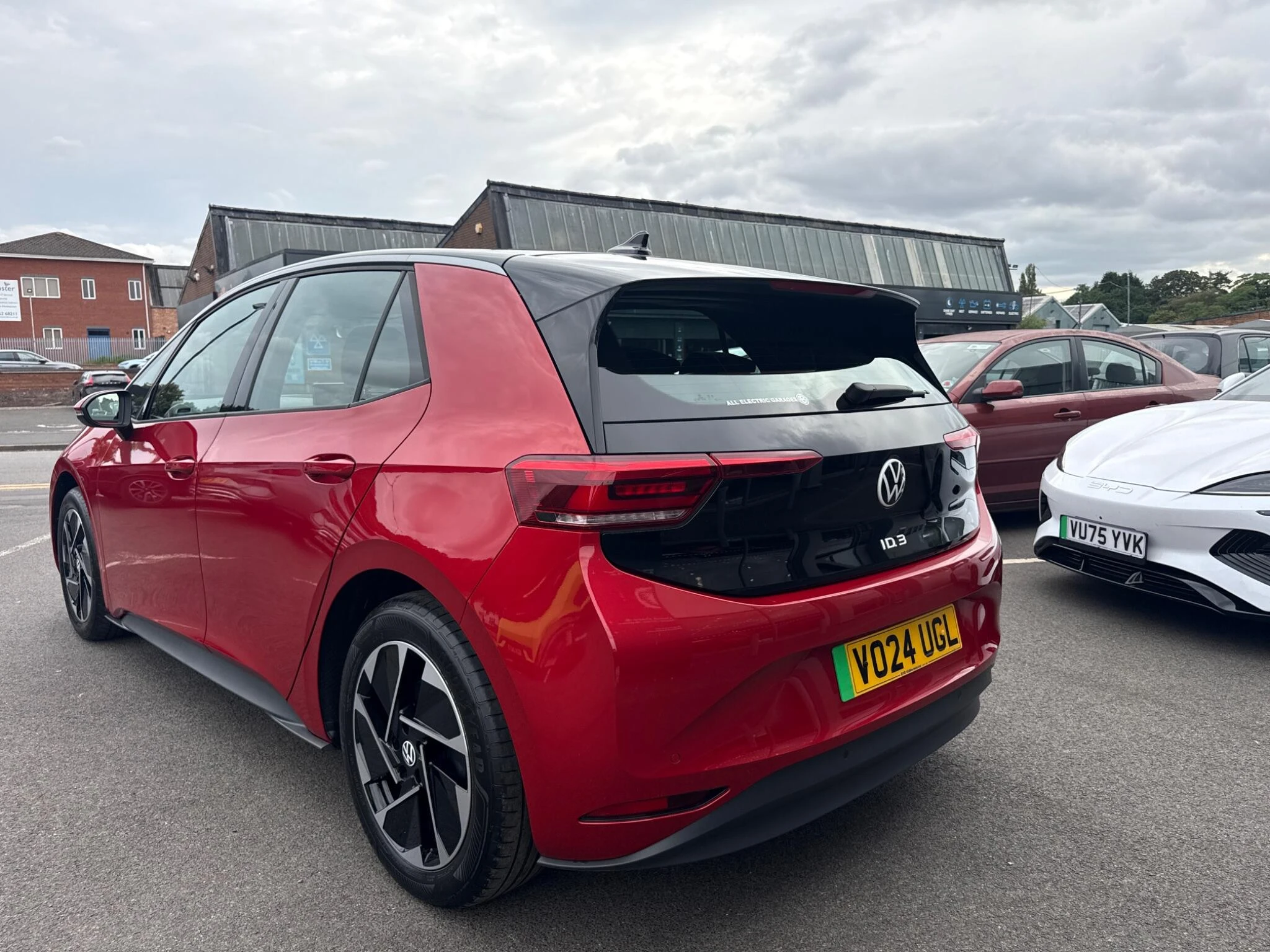 Vehicle image 40