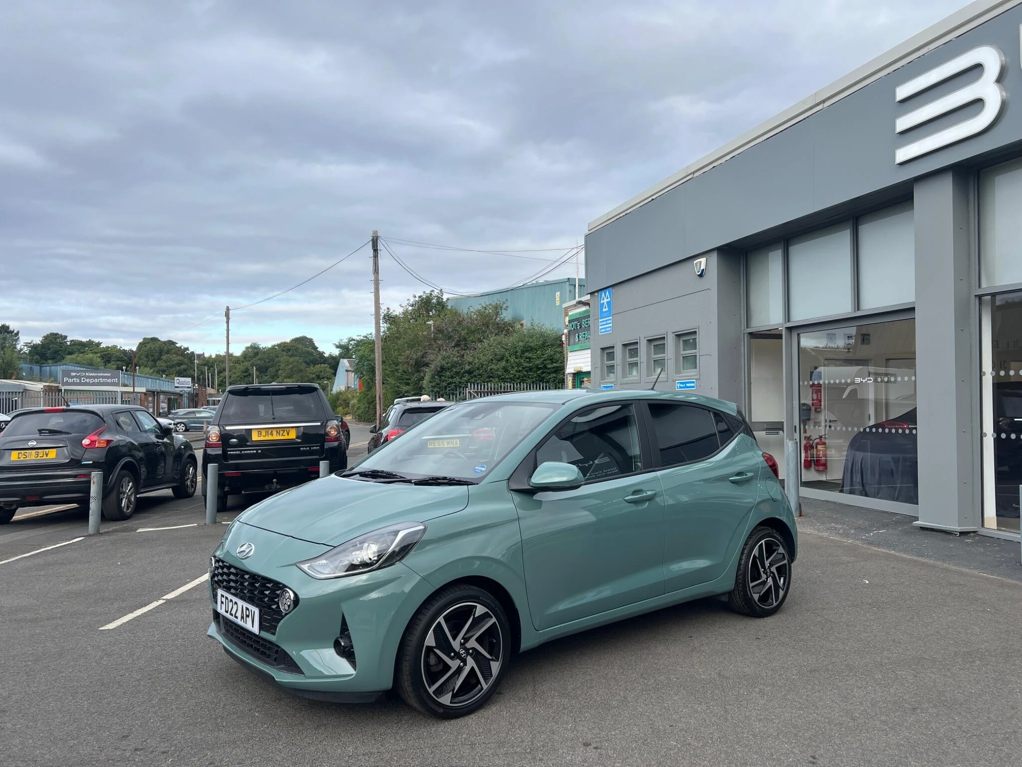 Vehicle image 11
