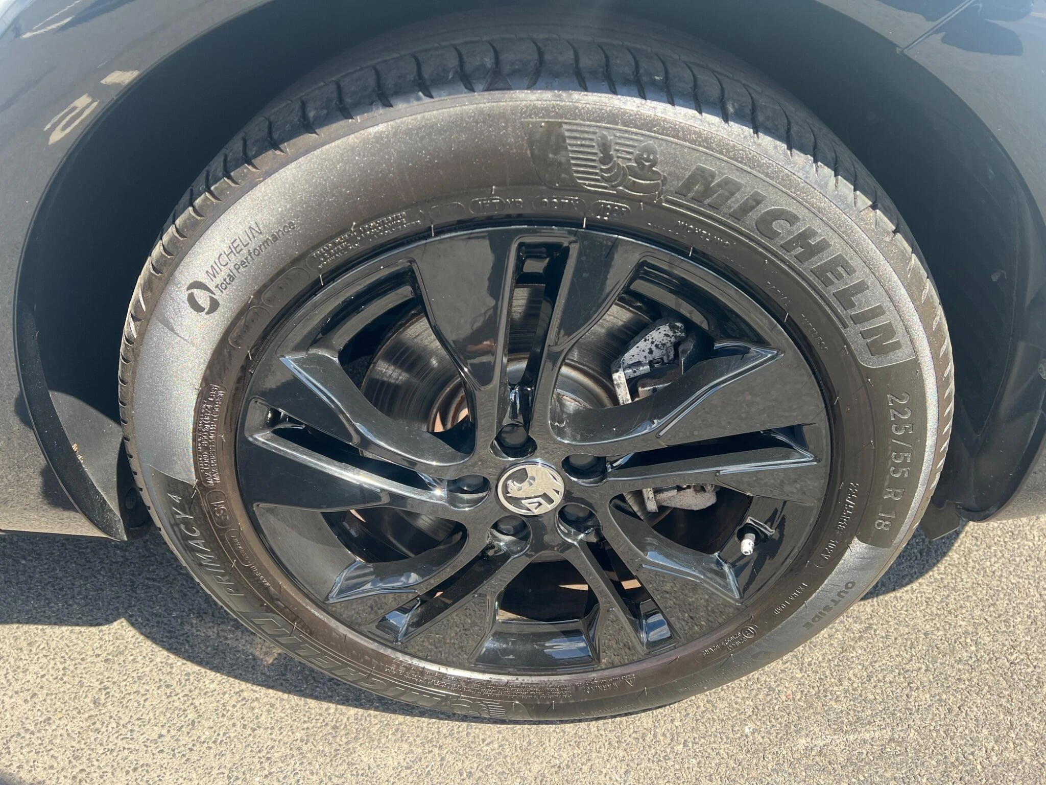Vehicle image 35