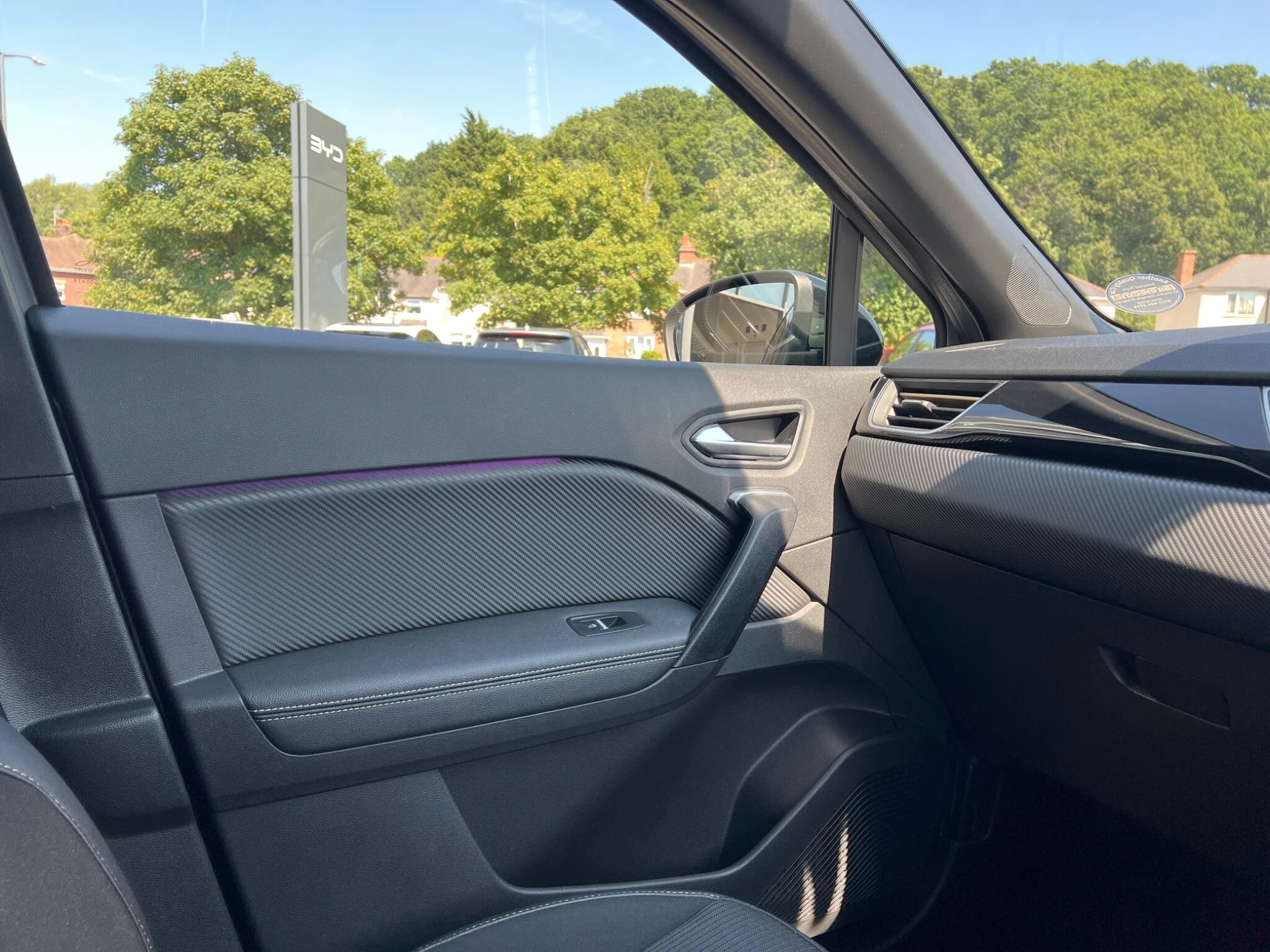 Vehicle image 51