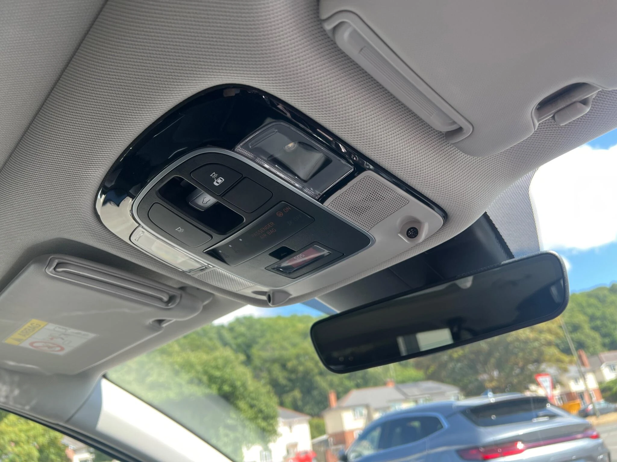 Vehicle image 30