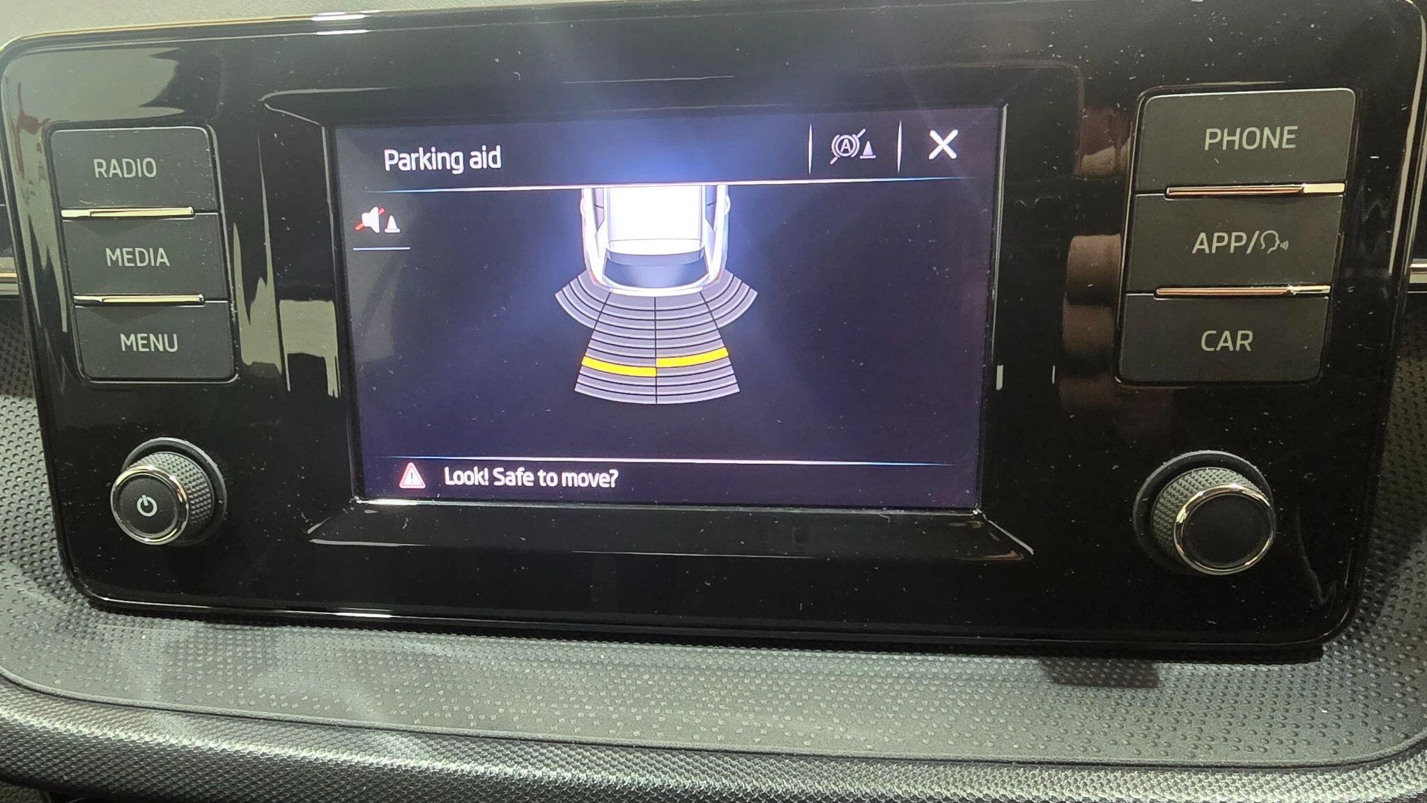 Vehicle image 38