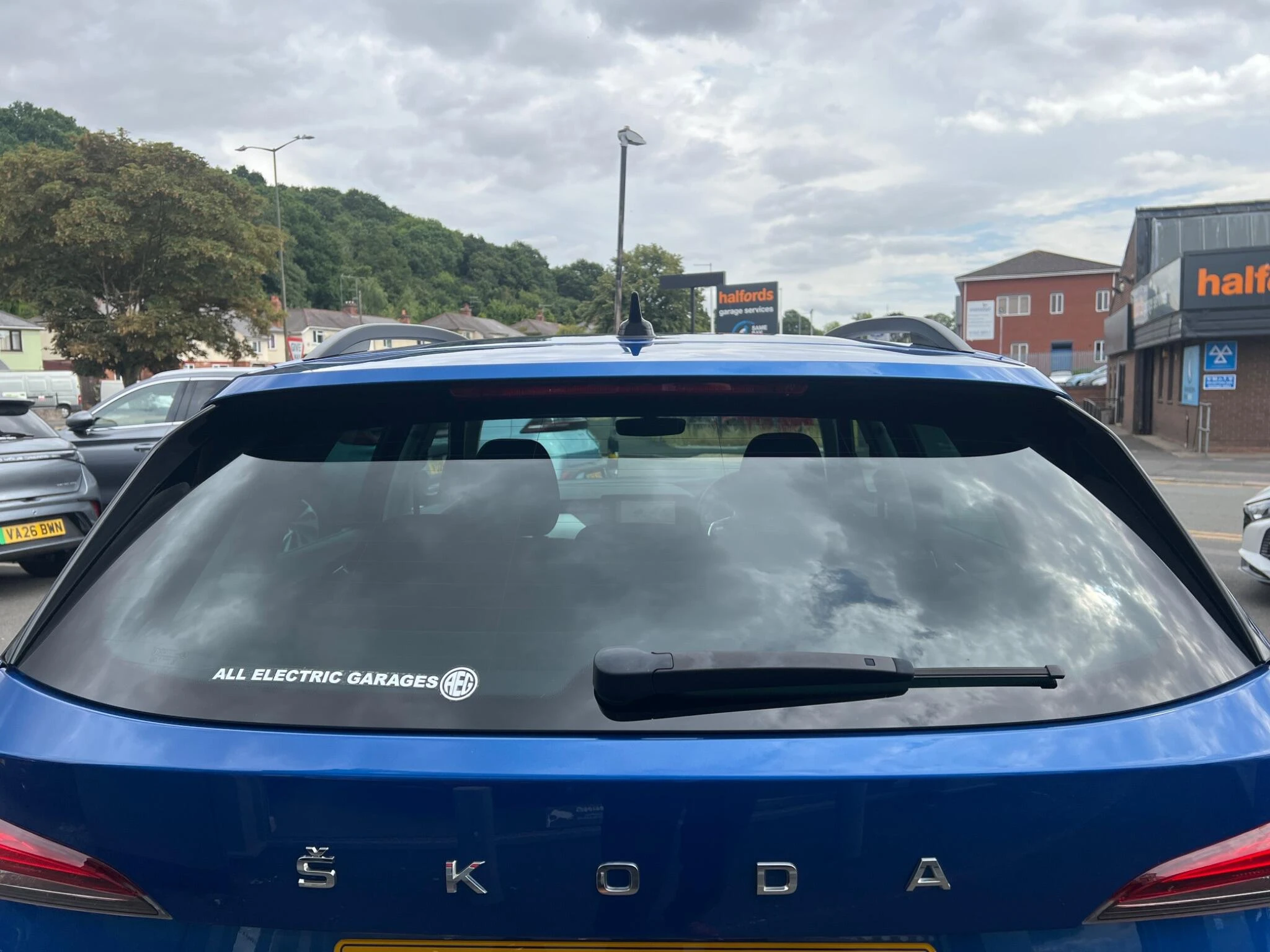 Vehicle image 45