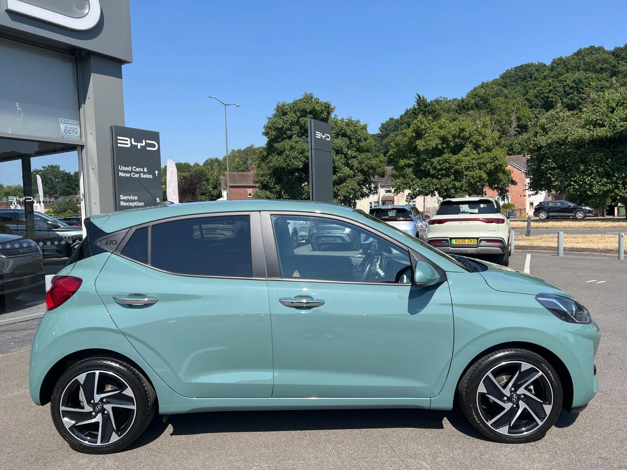 Vehicle image 11