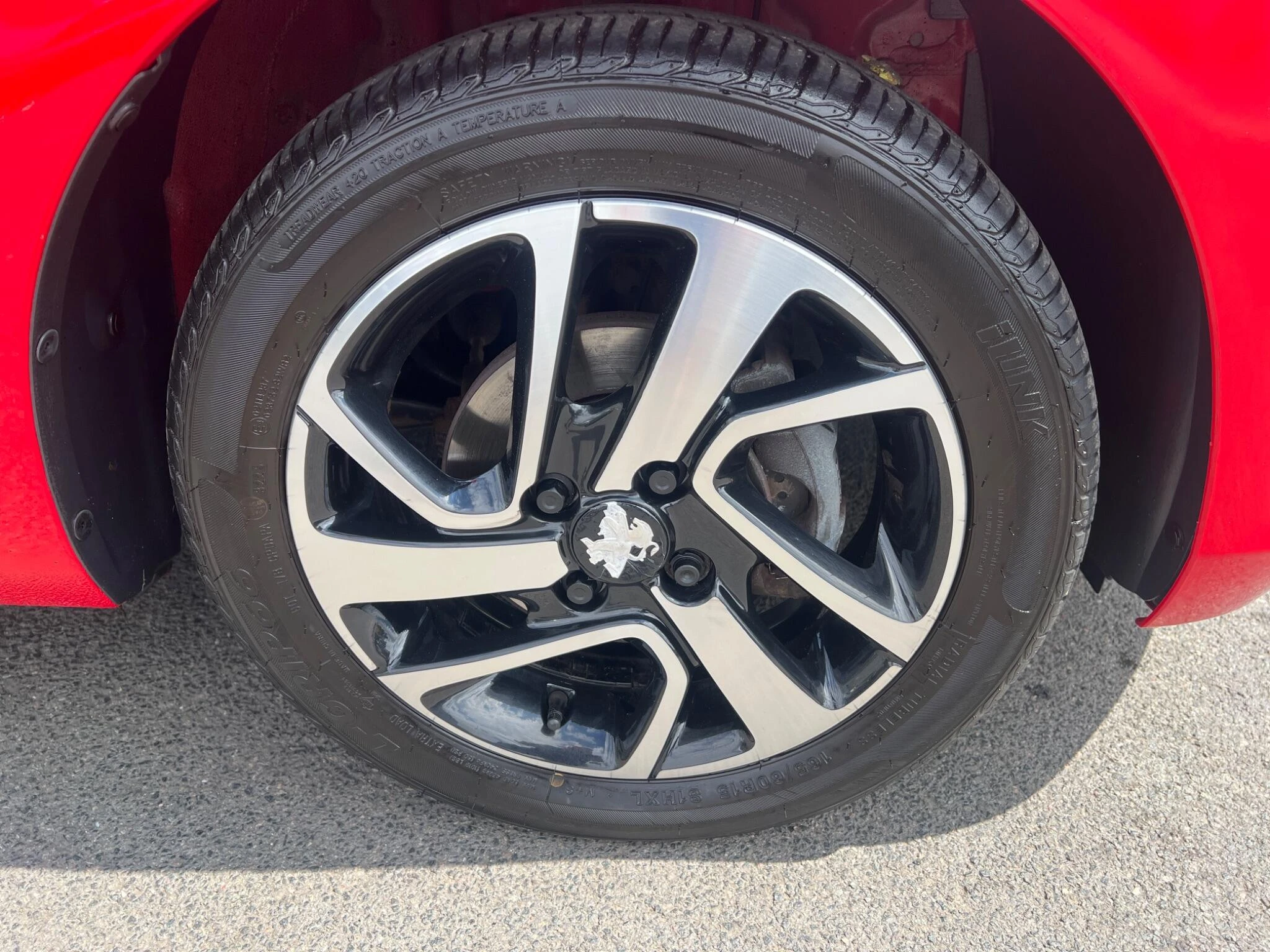 Vehicle image 31
