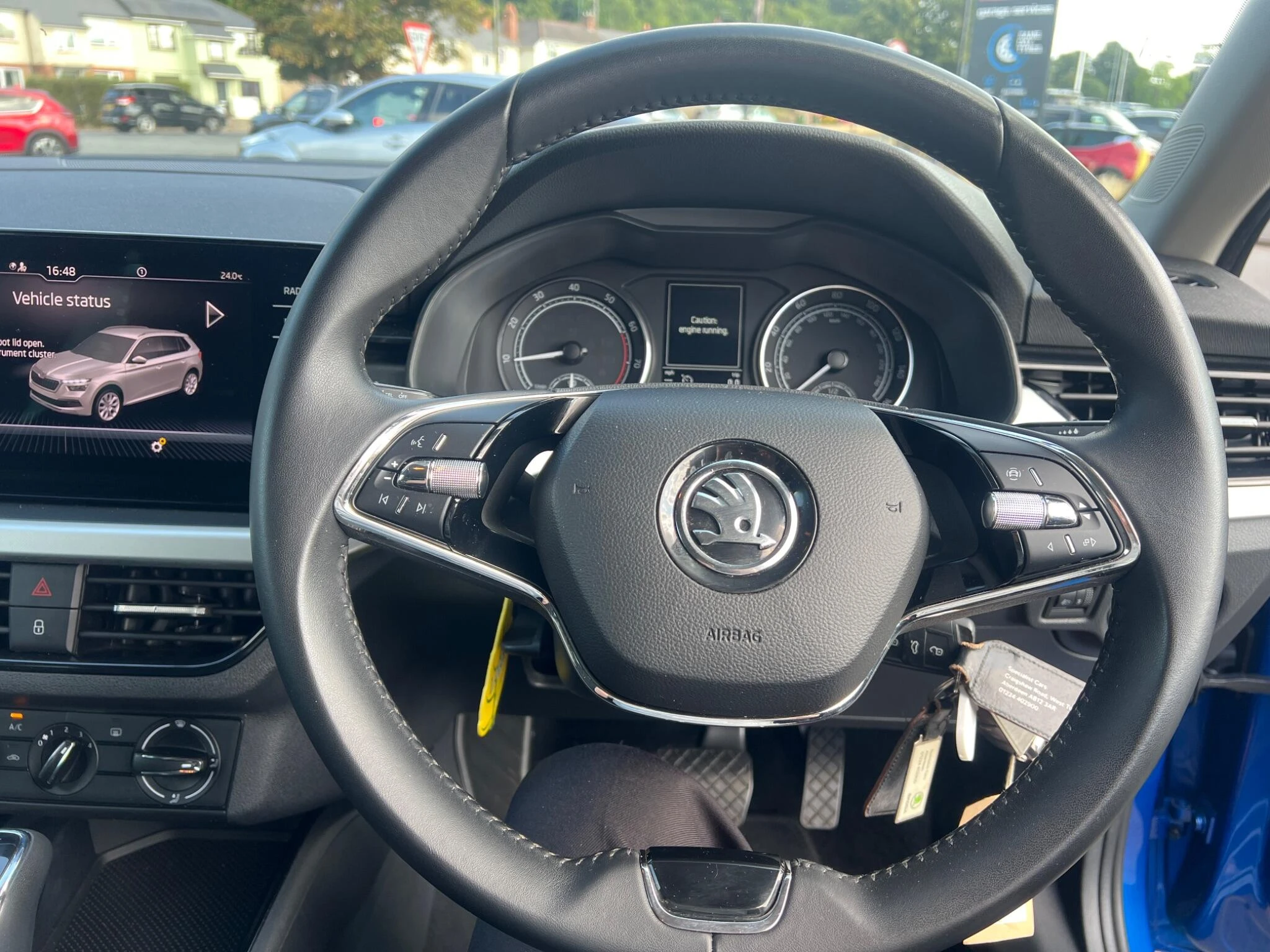 Vehicle image 39