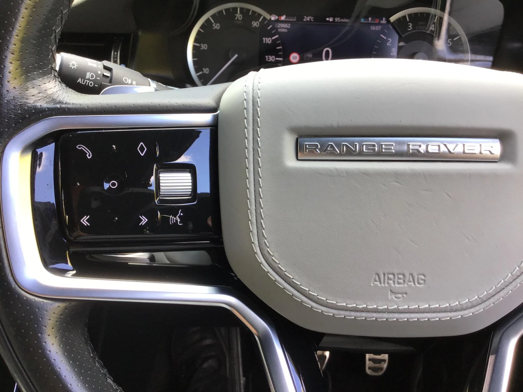 Vehicle image 42