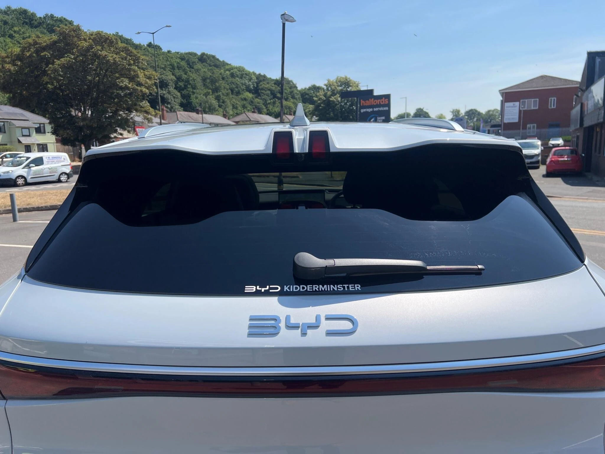 Vehicle image 21