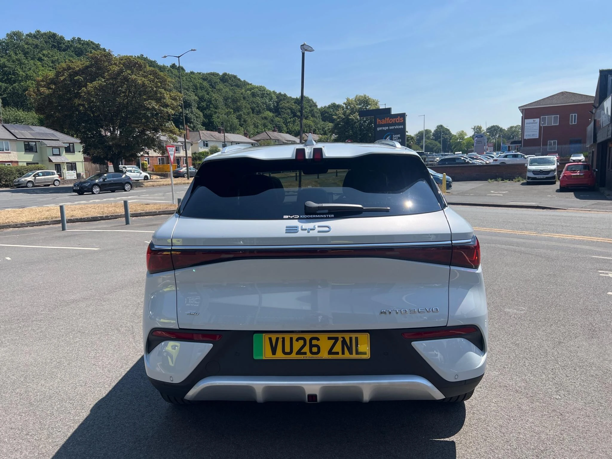 Vehicle image 23