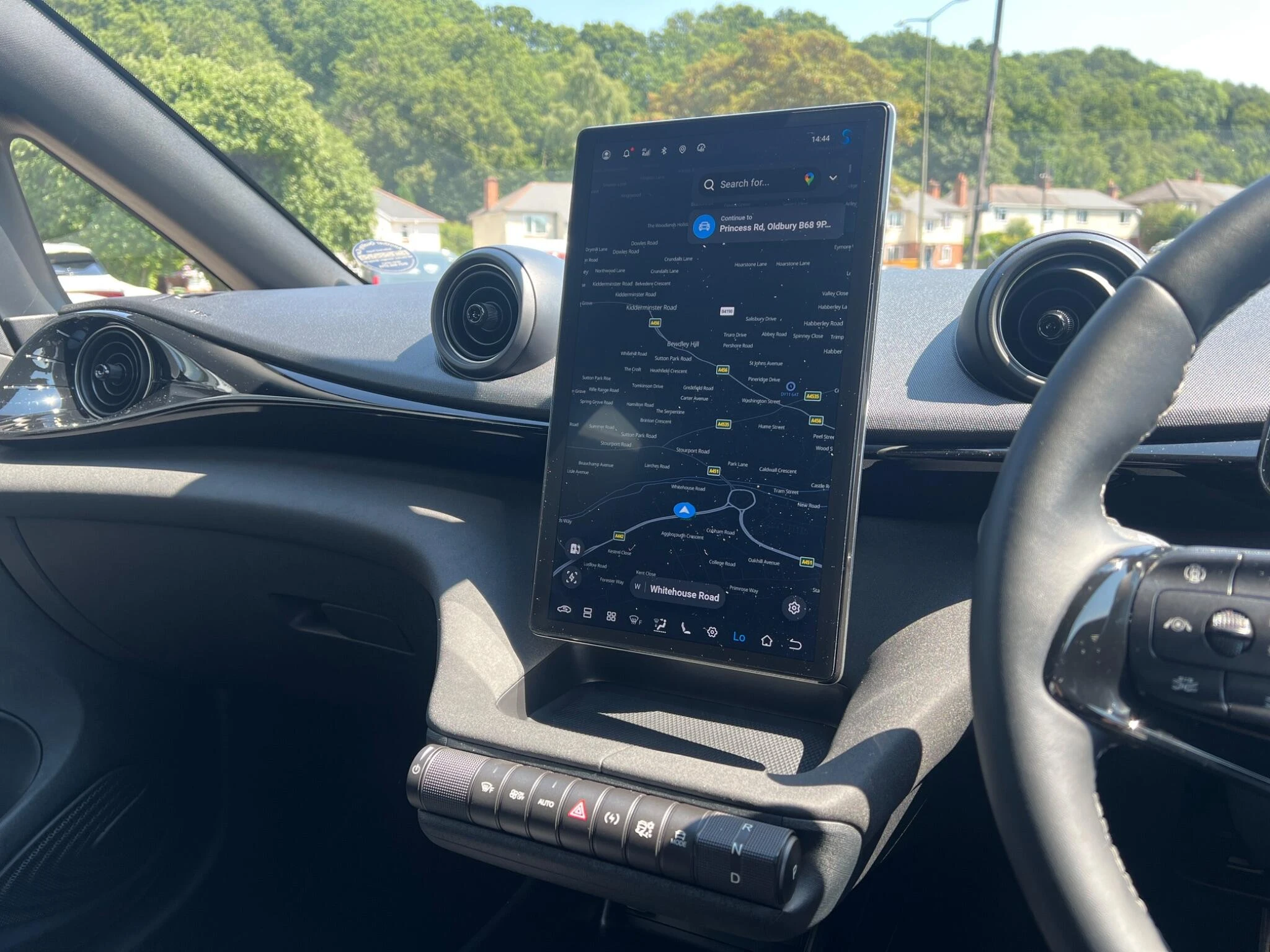 Vehicle image 20