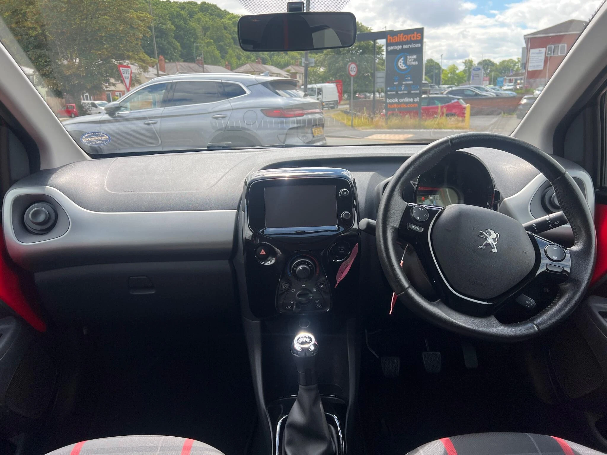 Vehicle image 46