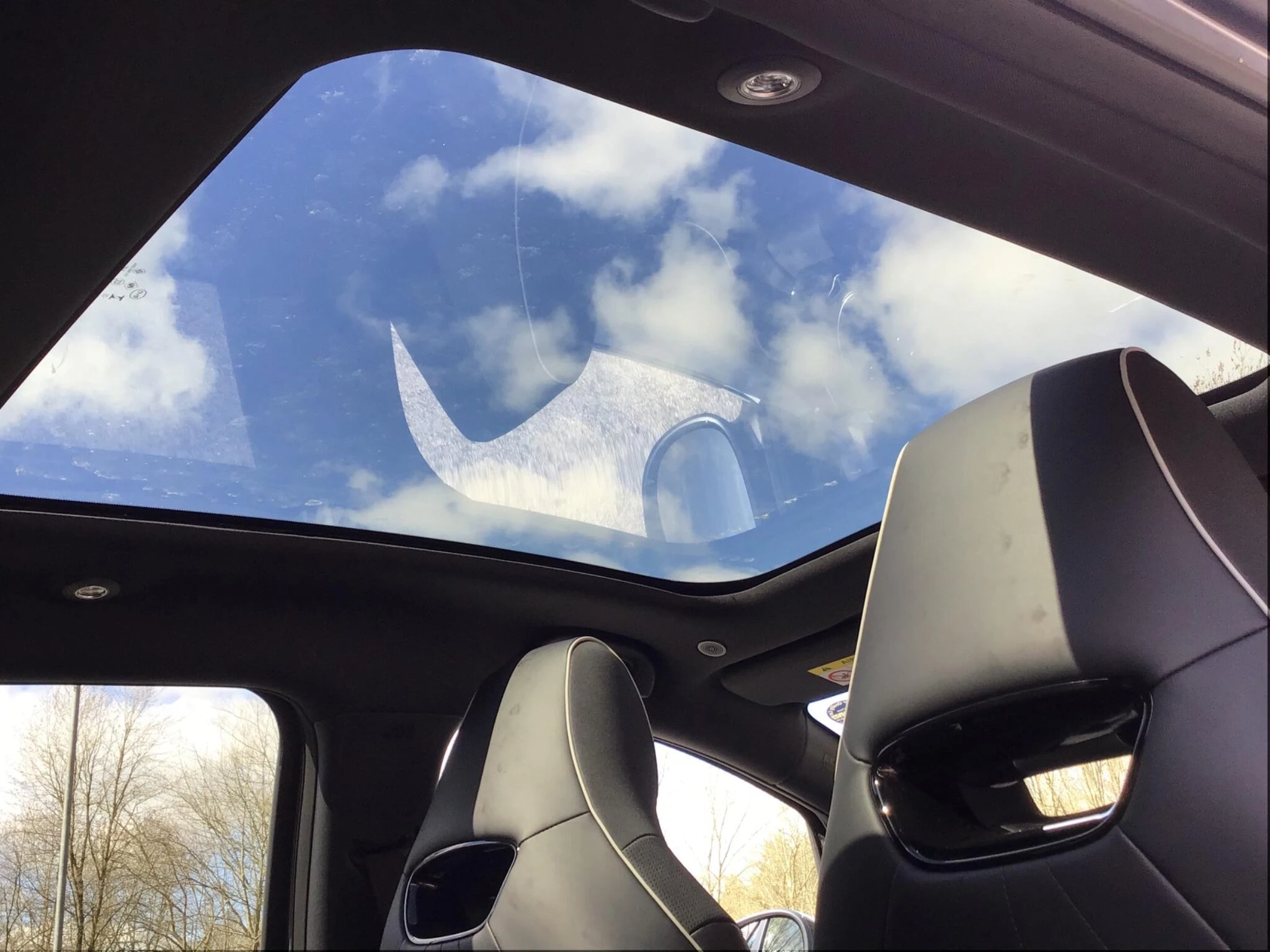 Vehicle image 20