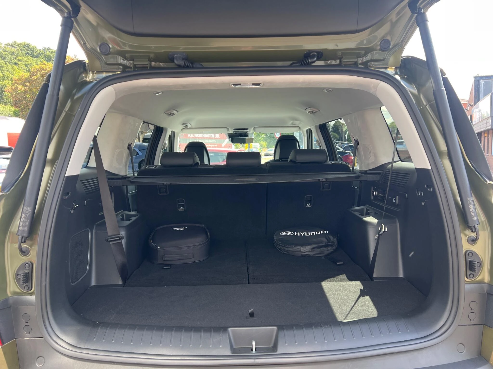 Vehicle image 45