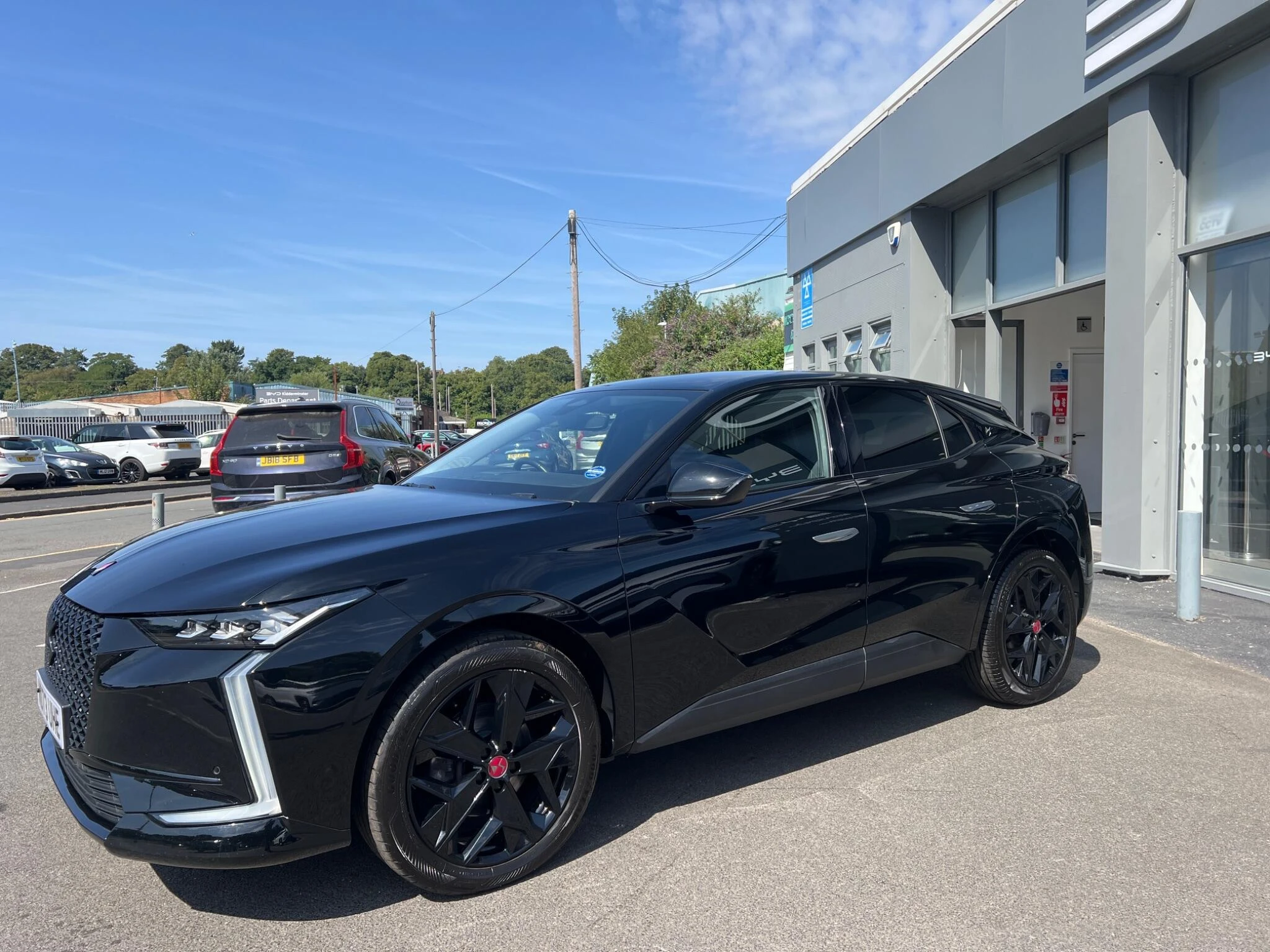 Vehicle image 48