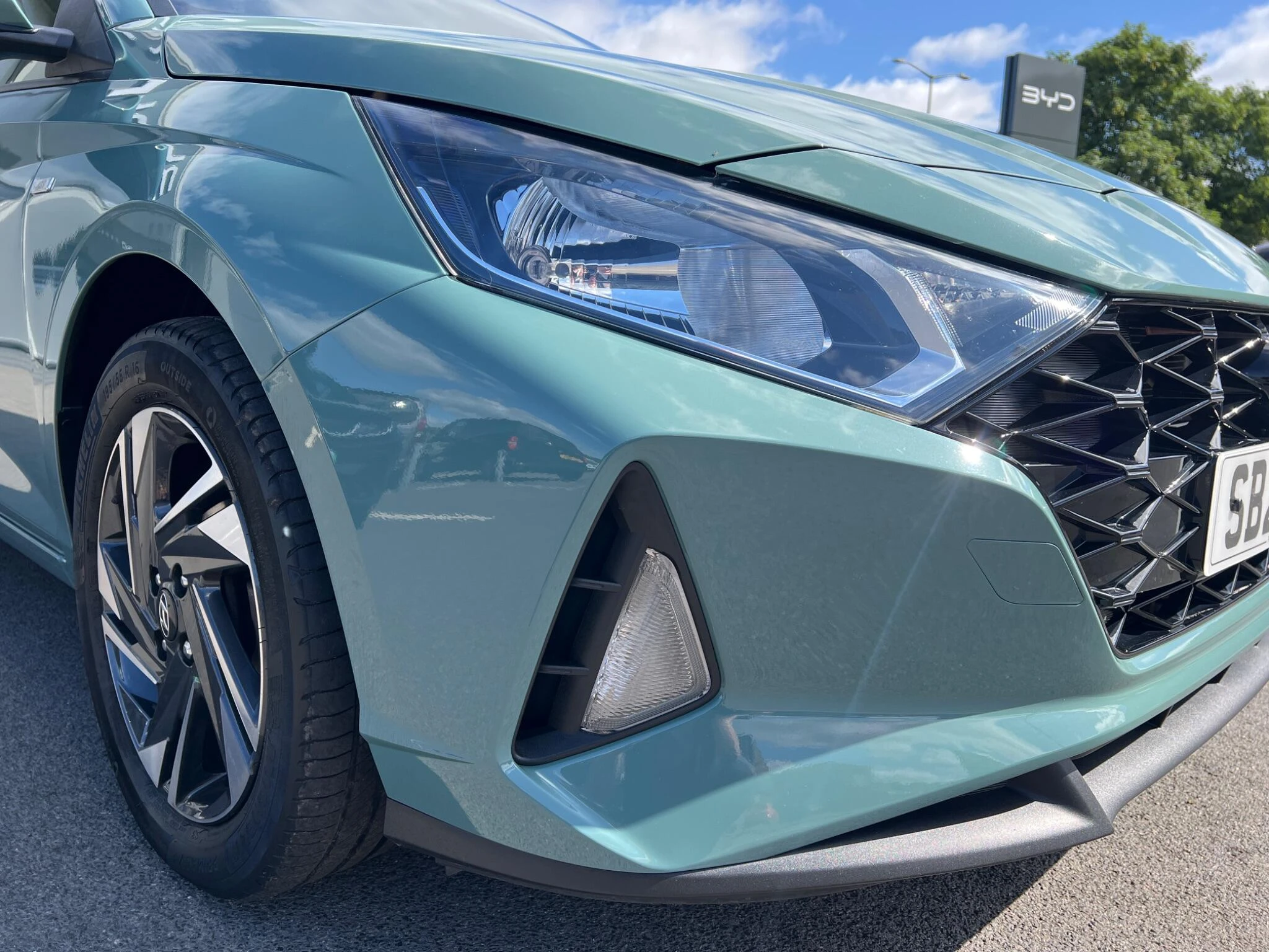 Vehicle thumbnail 5