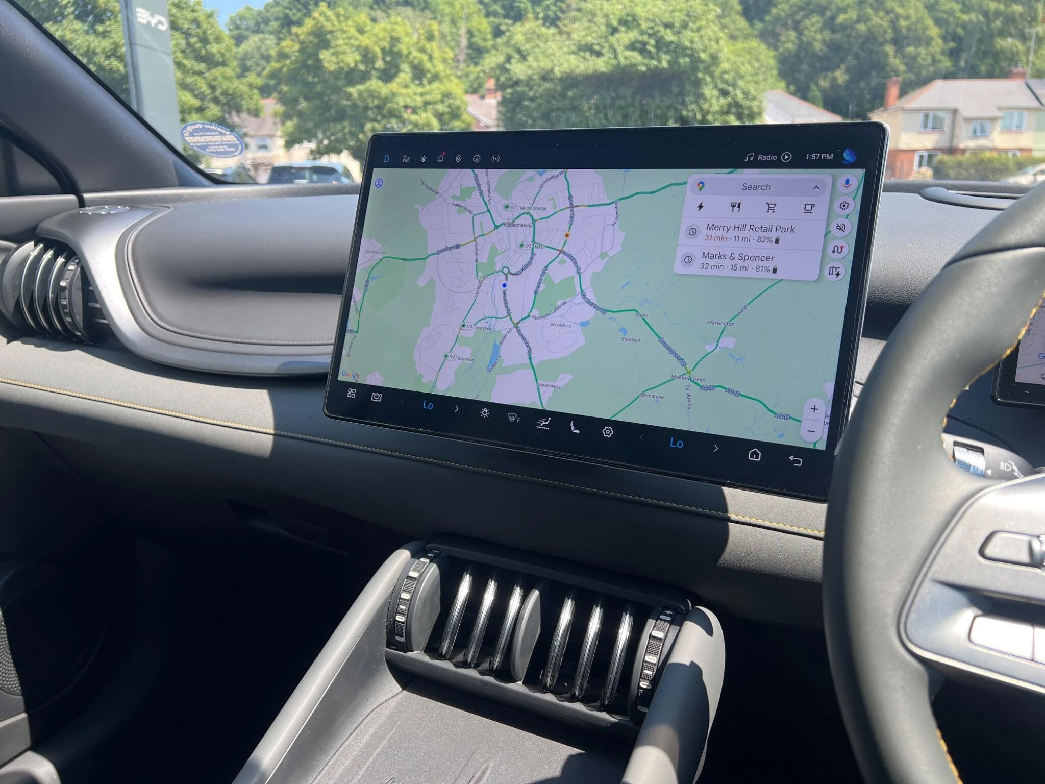Vehicle image 35