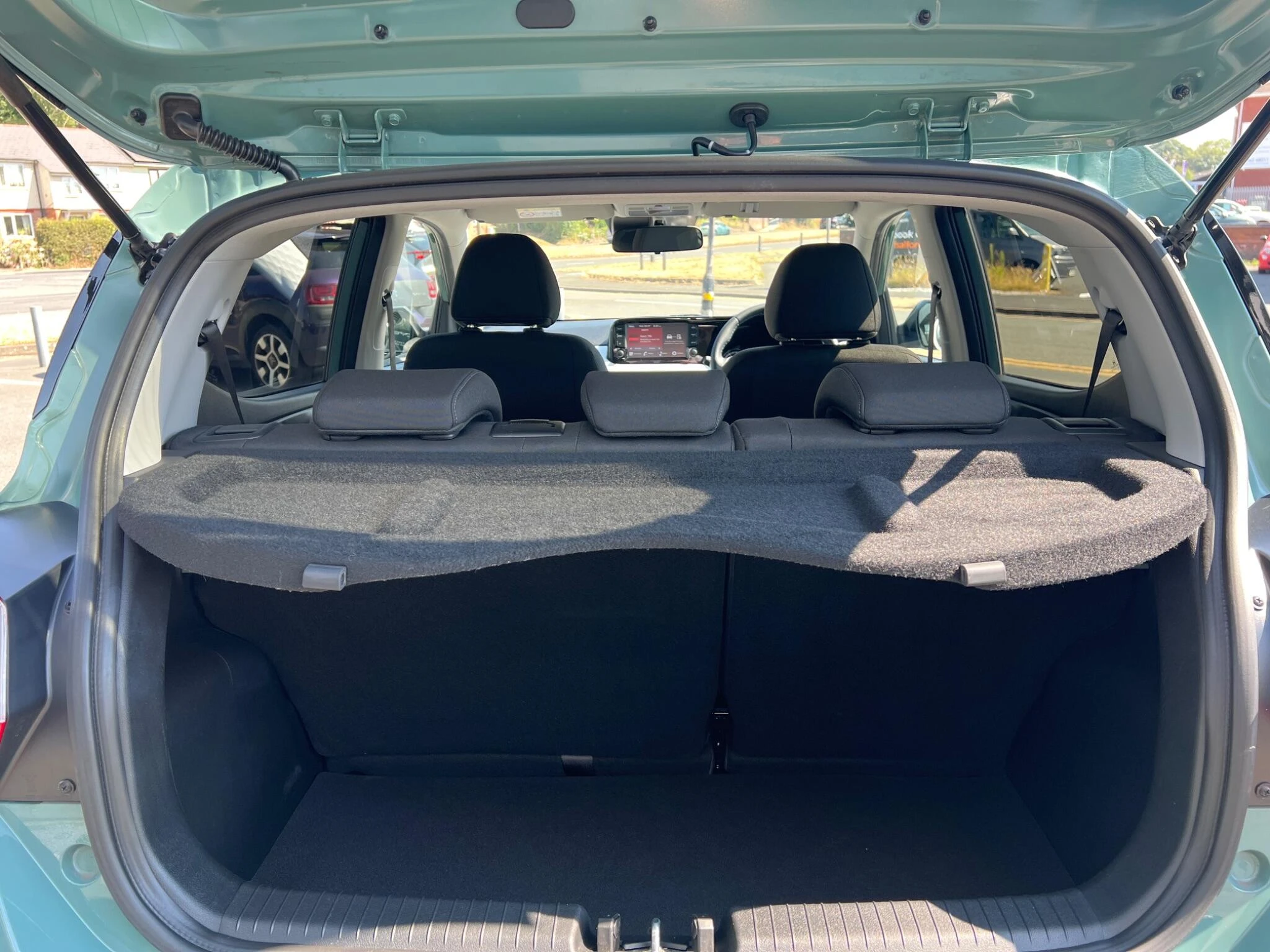Vehicle image 45