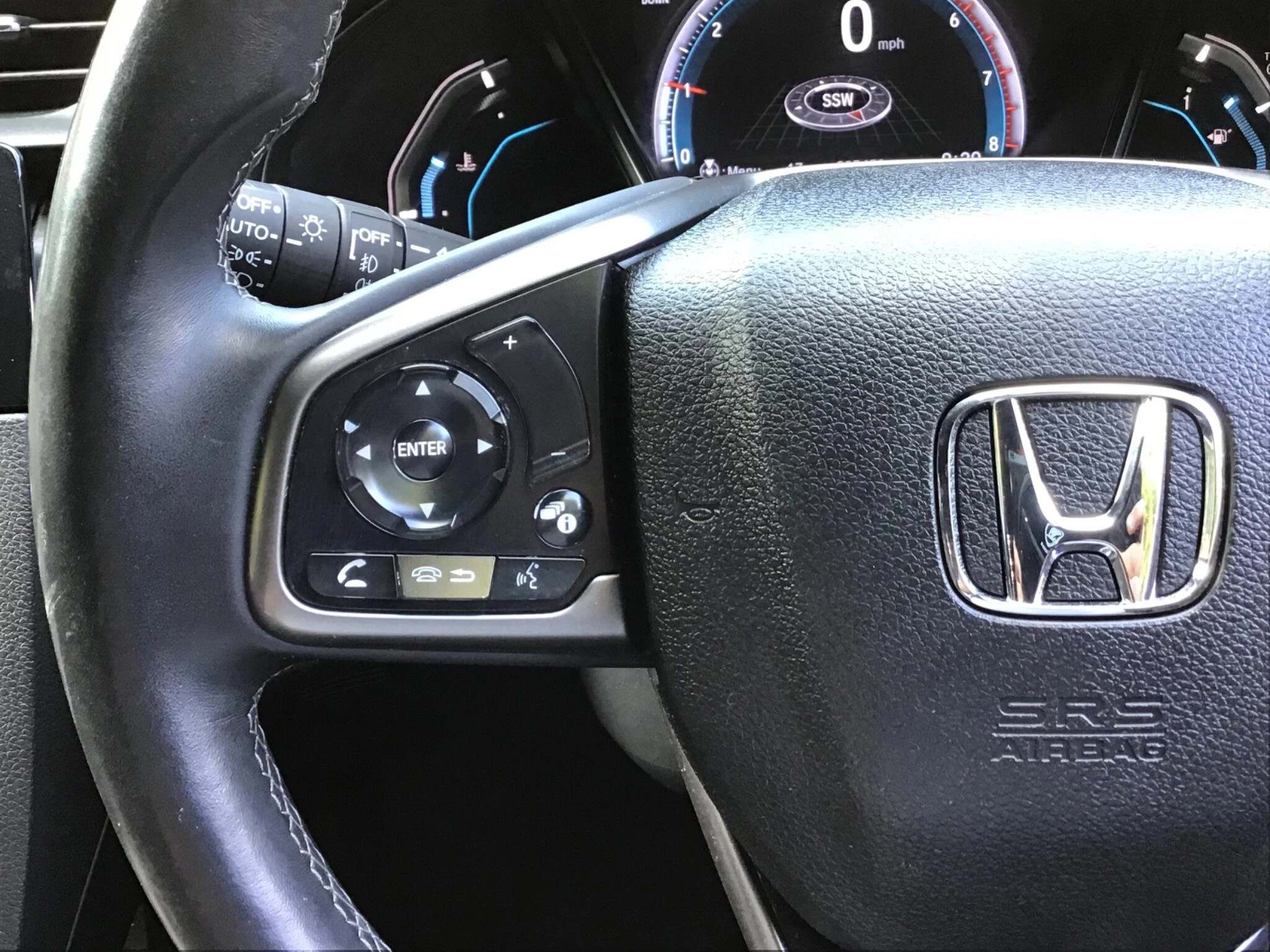 Vehicle image 35