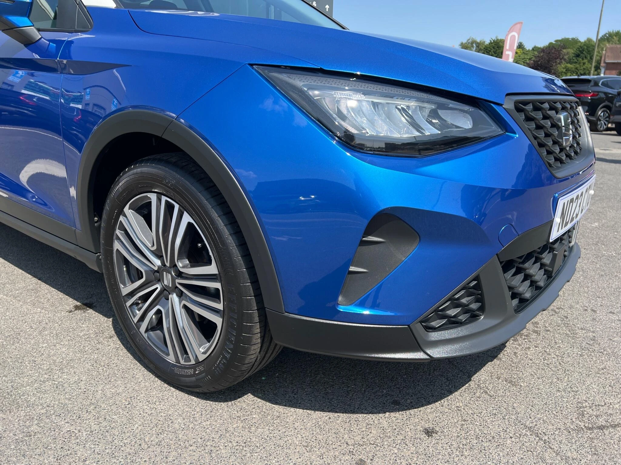 Vehicle image 26