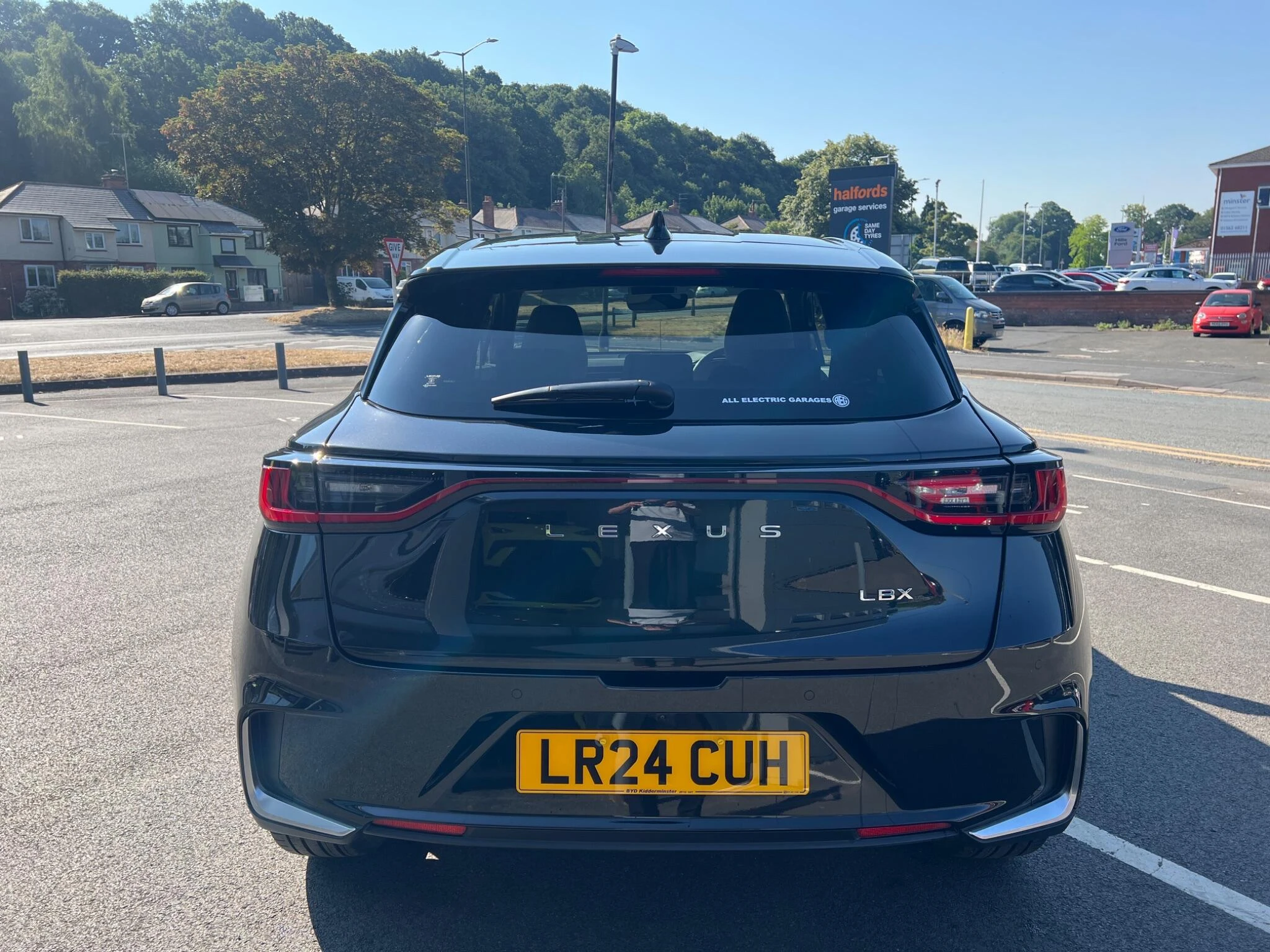 Vehicle image 48