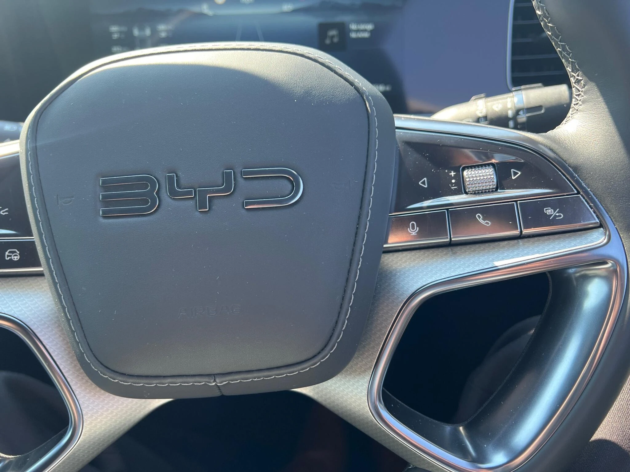 Vehicle image 48