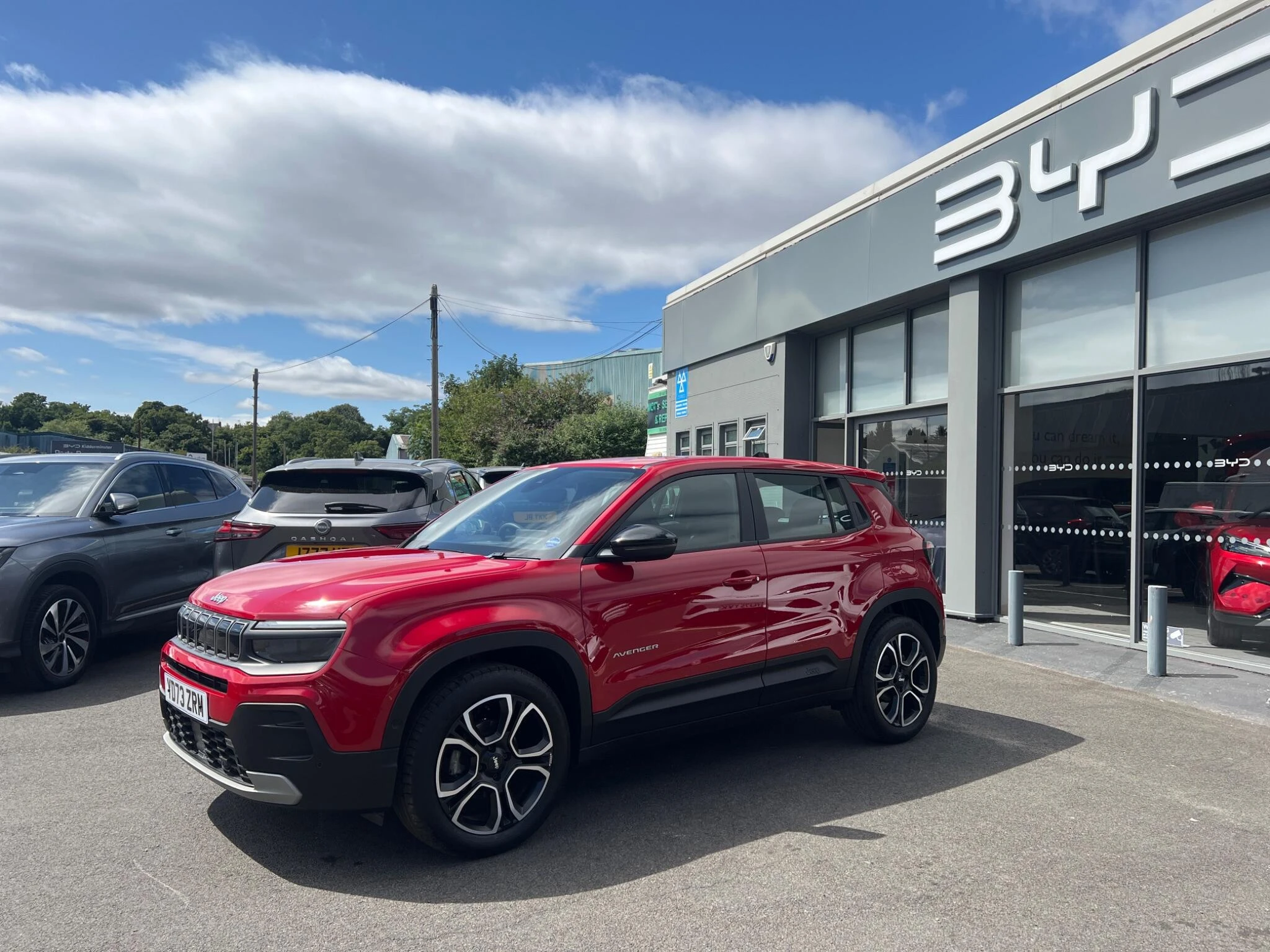 Vehicle image 10