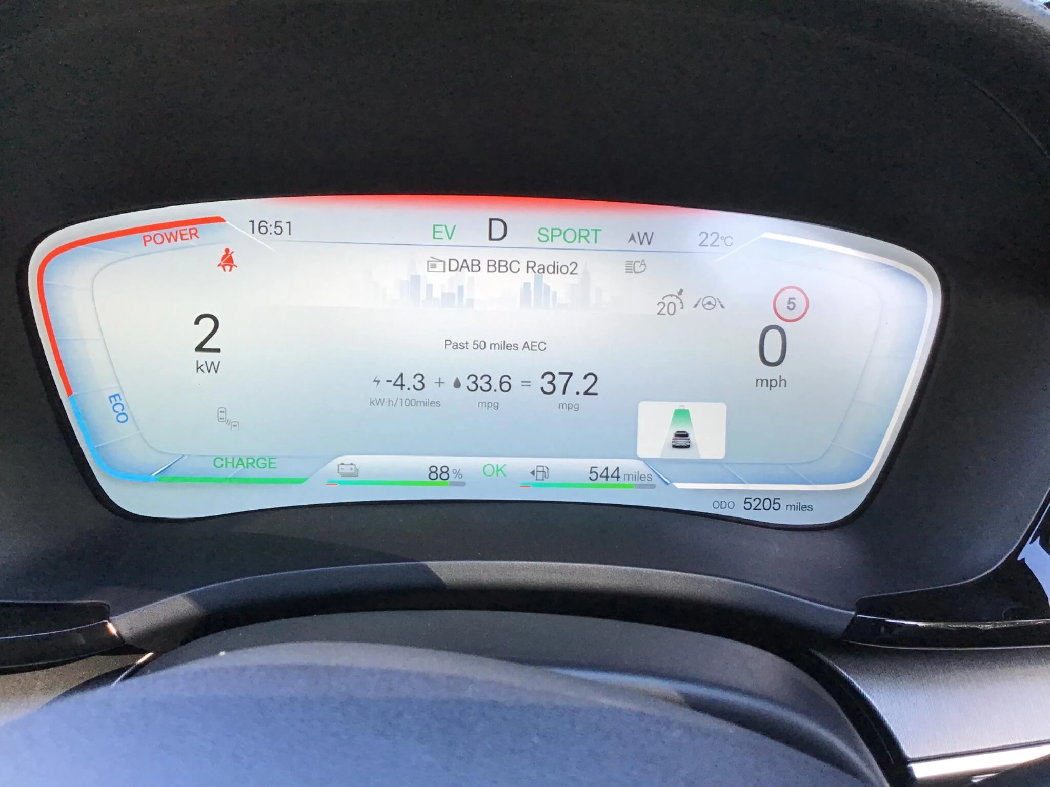 Vehicle image 17