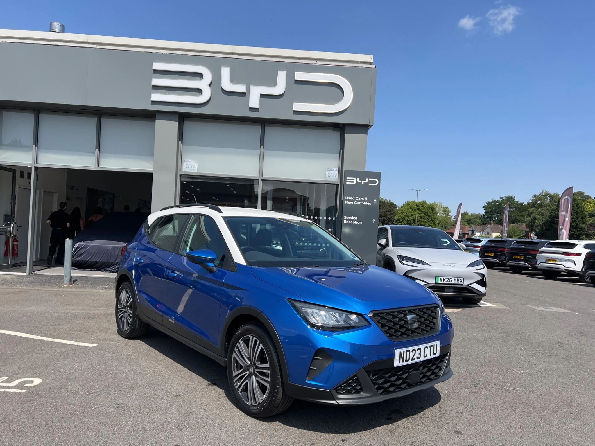 Vehicle image 18