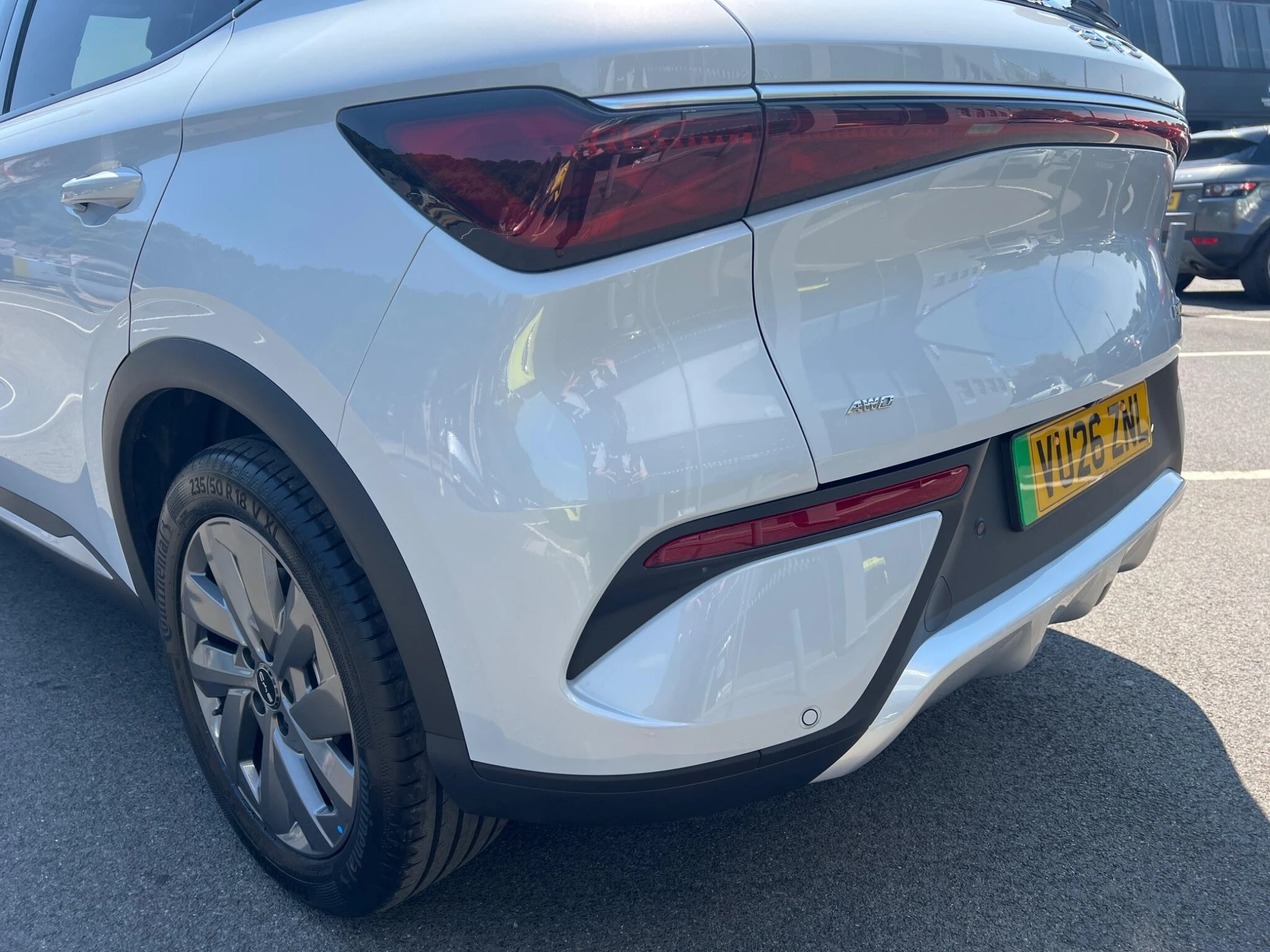 Vehicle image 38