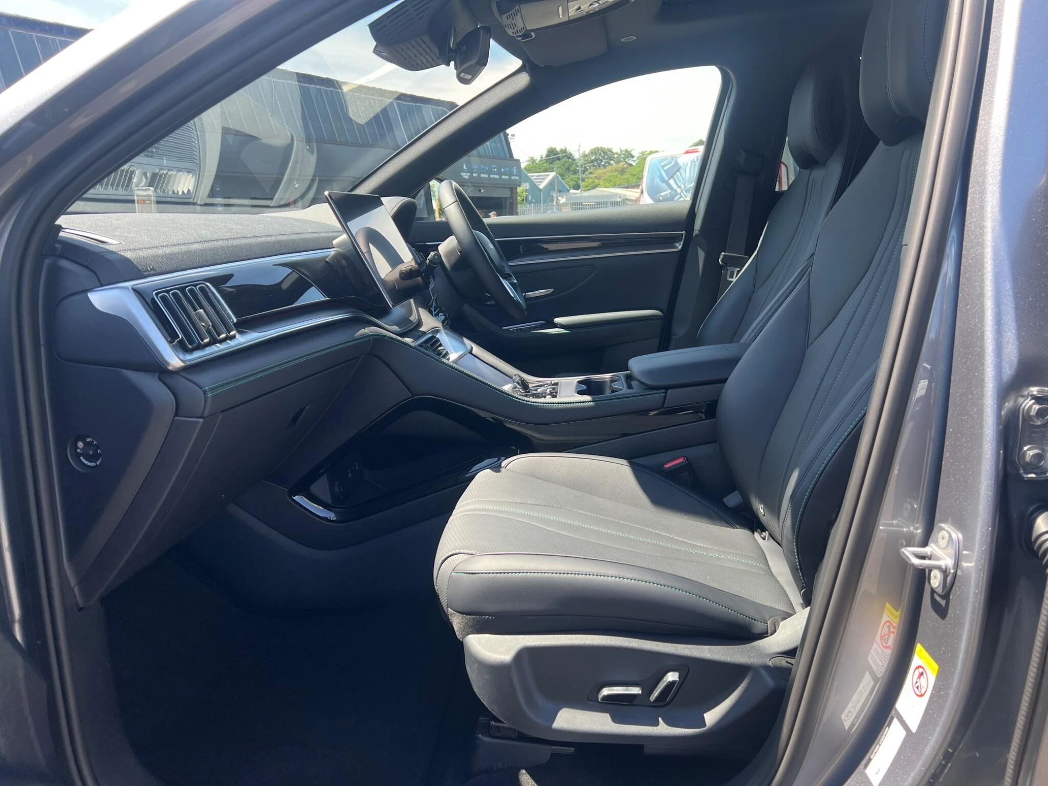 Vehicle image 41