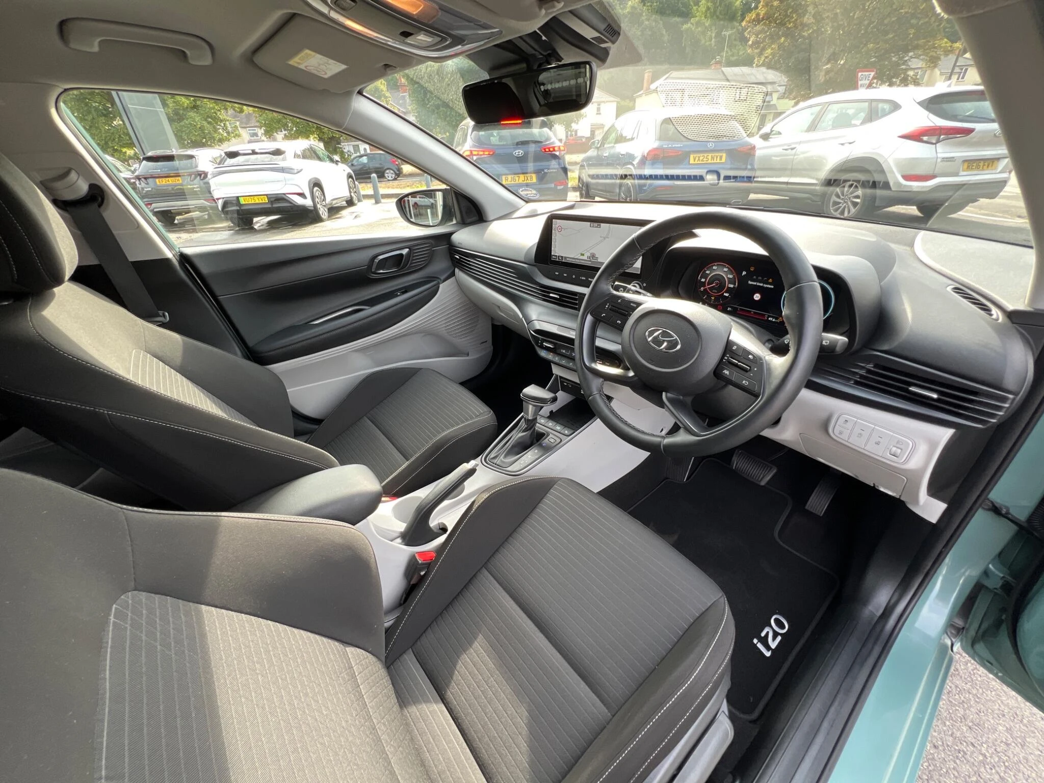 Vehicle image 45