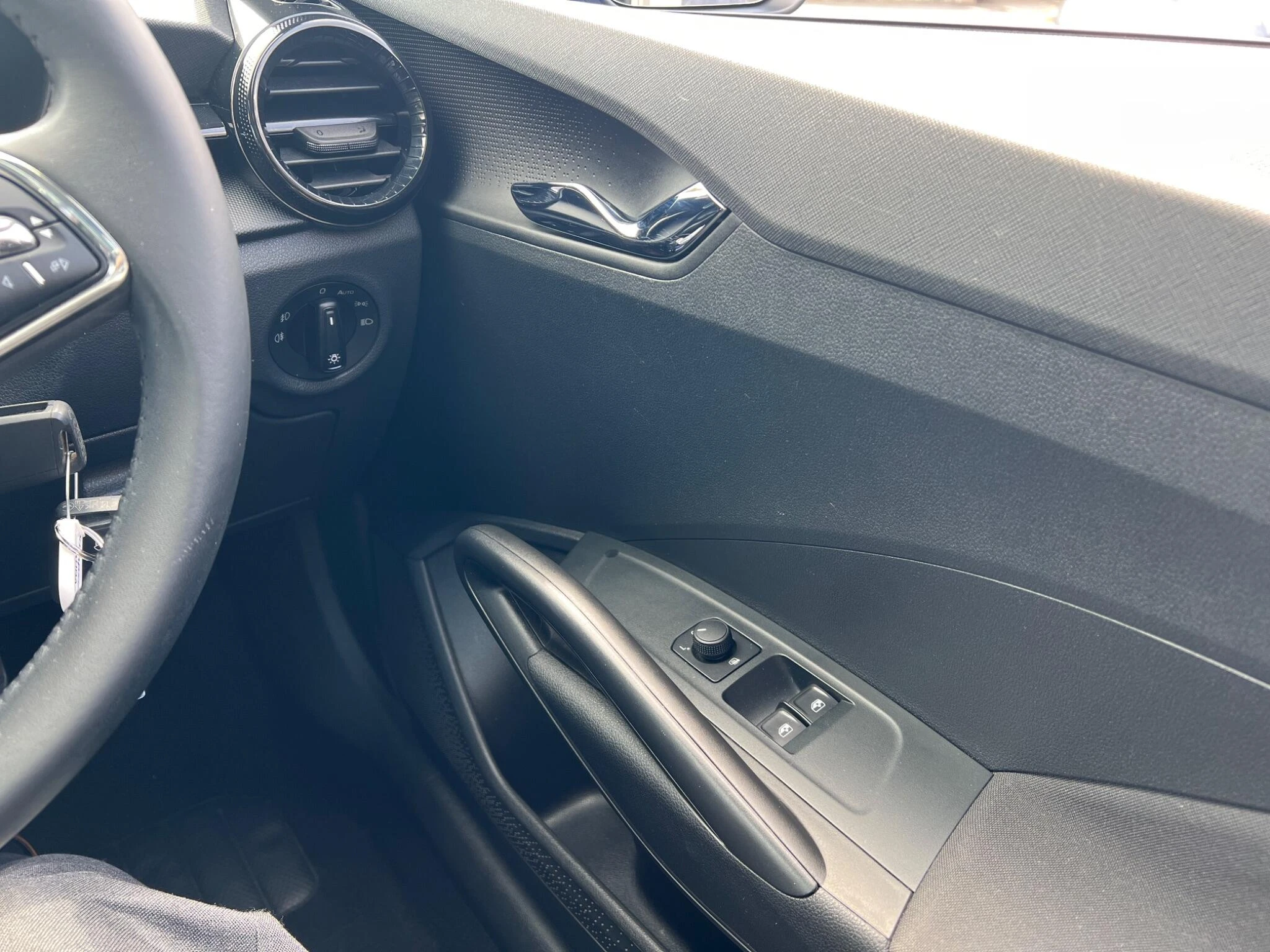 Vehicle image 50