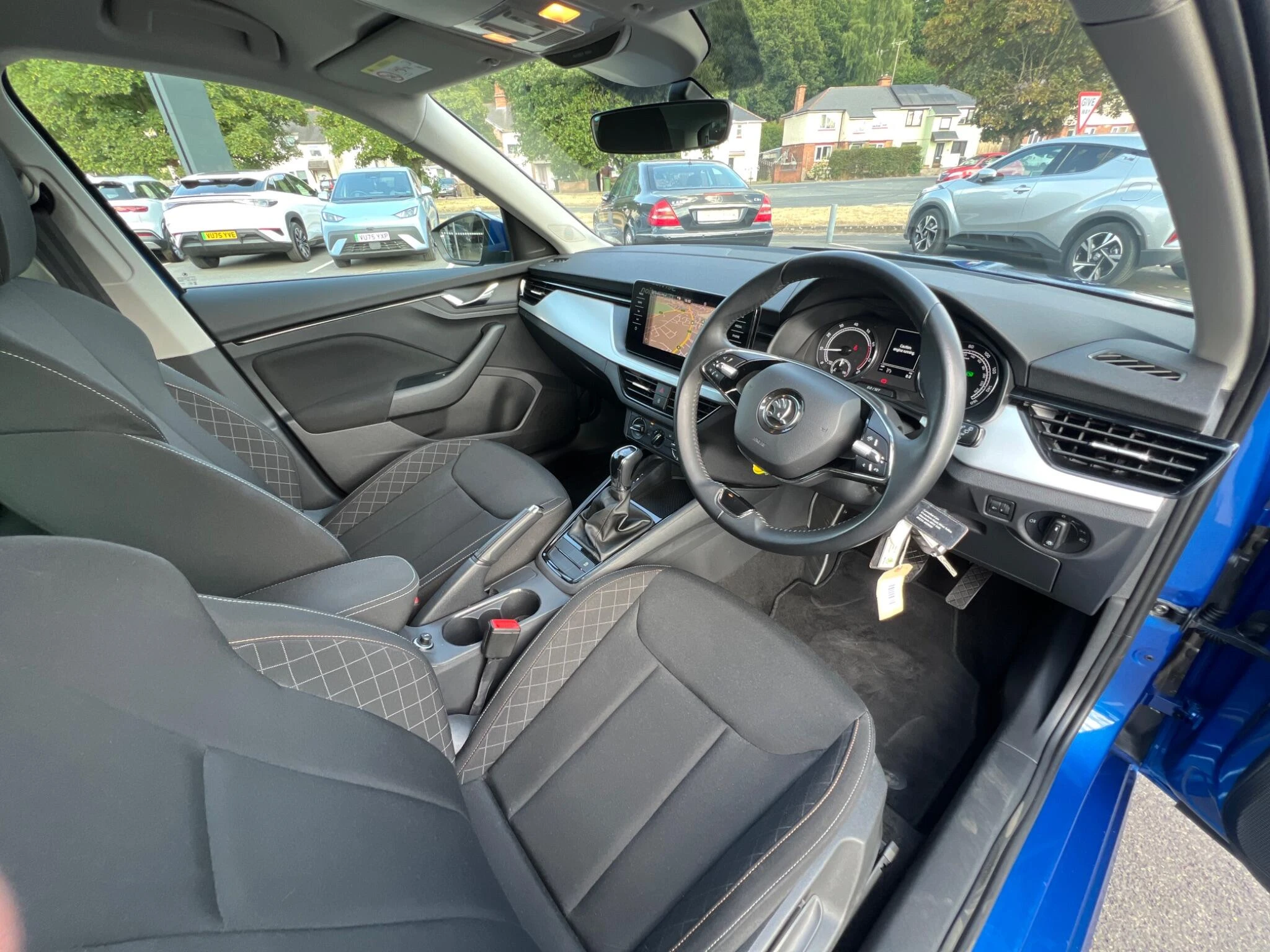 Vehicle image 47